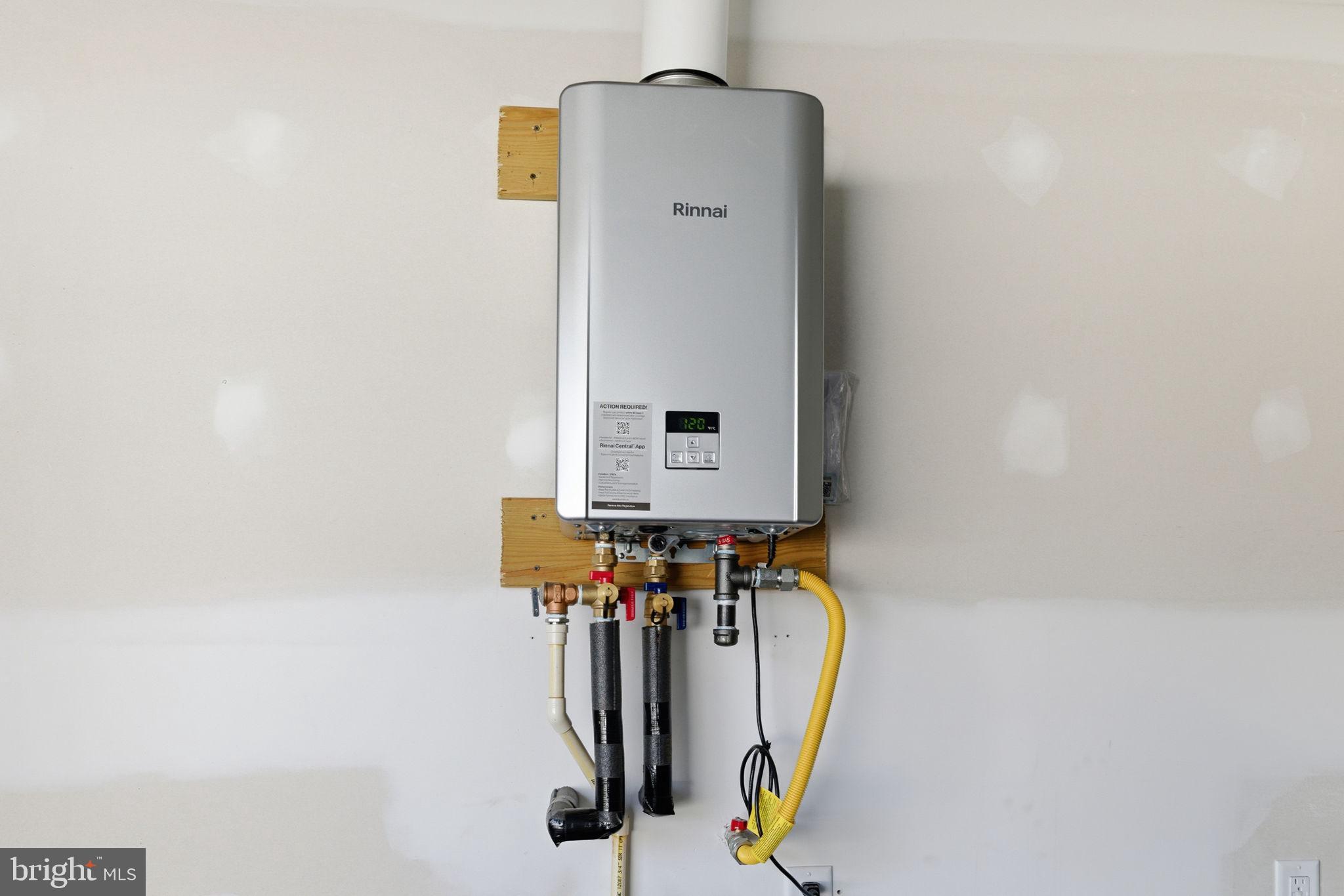 AMISSVILLE - Residential