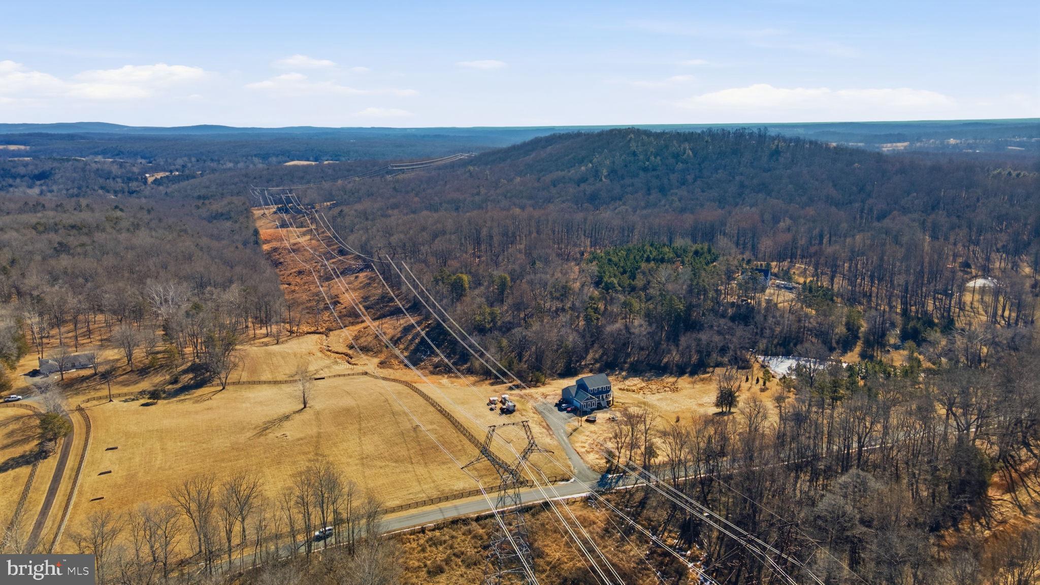 AMISSVILLE - Residential