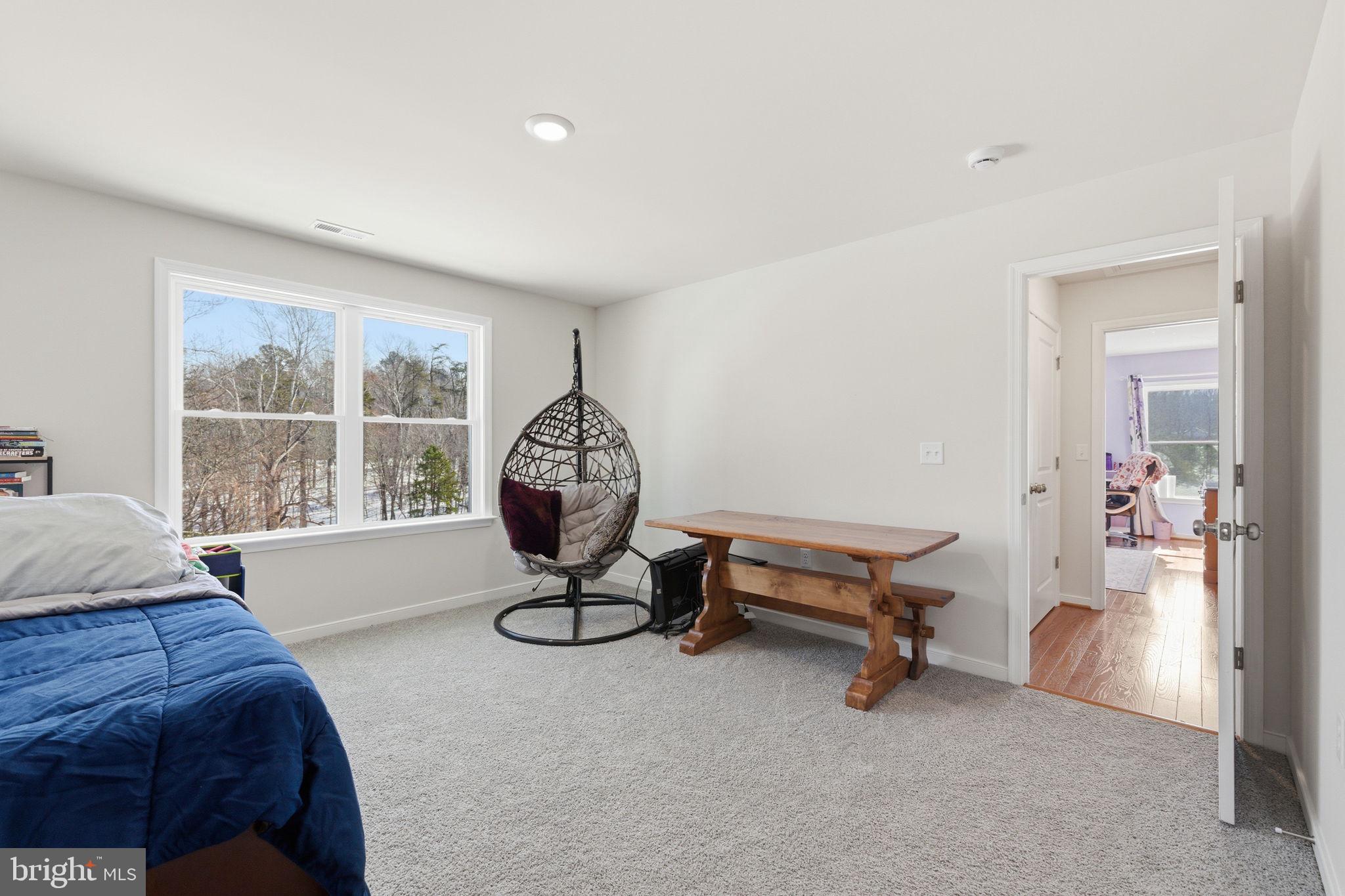 AMISSVILLE - Residential