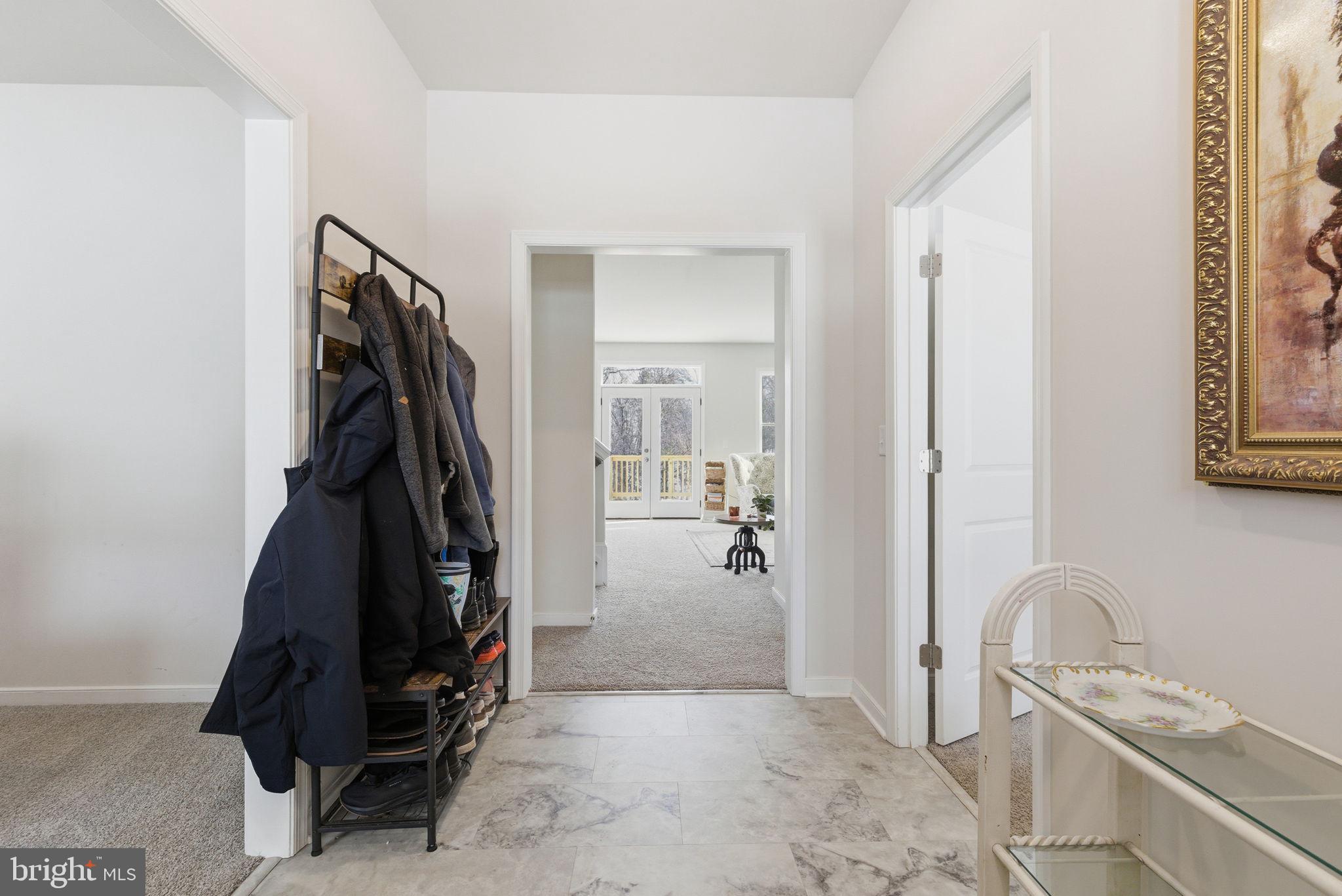 AMISSVILLE - Residential