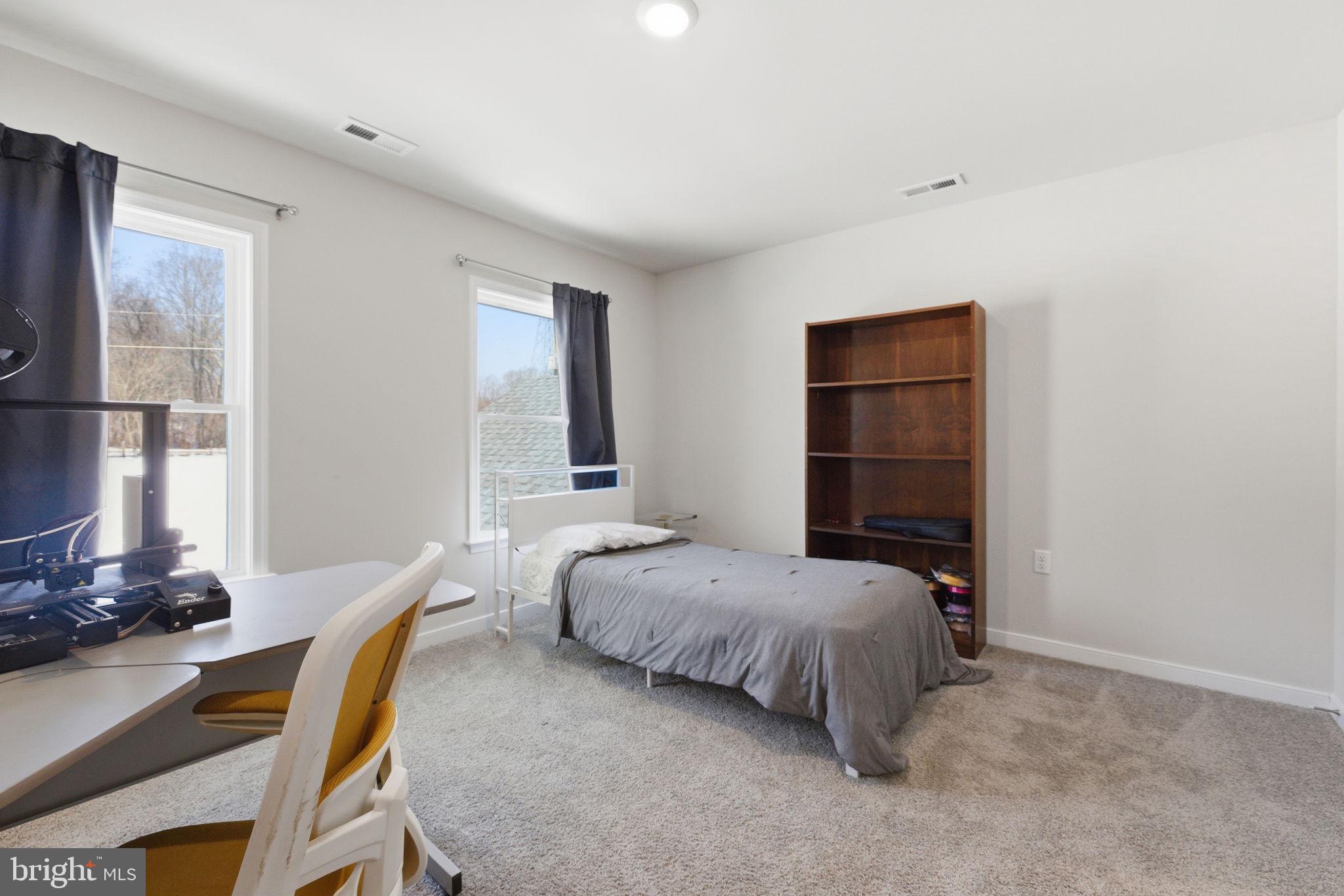 AMISSVILLE - Residential