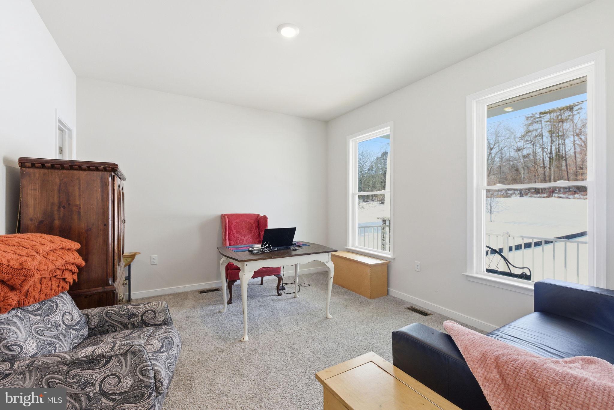 AMISSVILLE - Residential