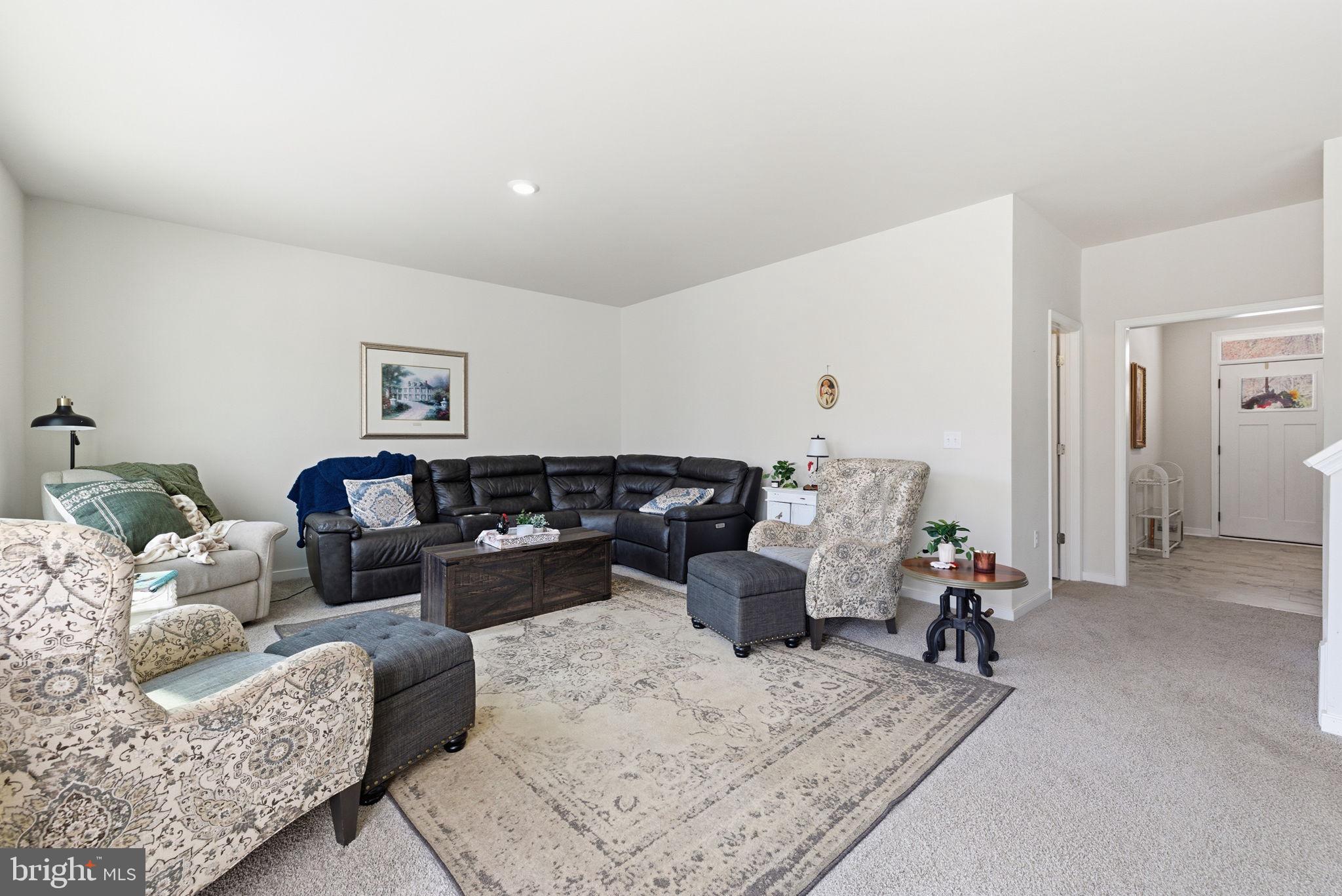 AMISSVILLE - Residential