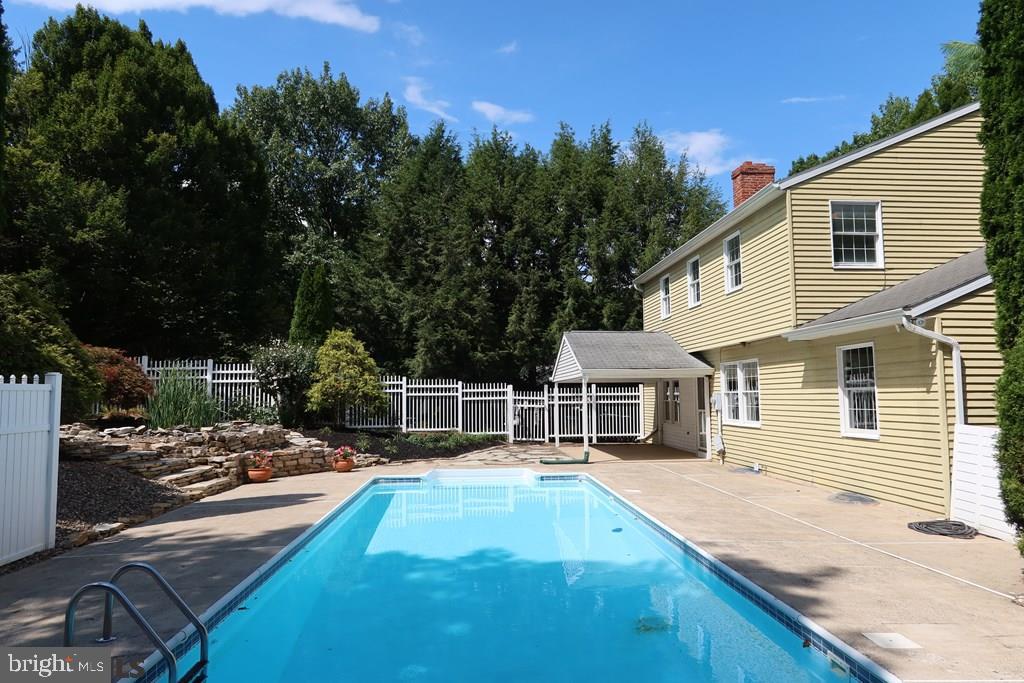 STATE COLLEGE BORO - Residential