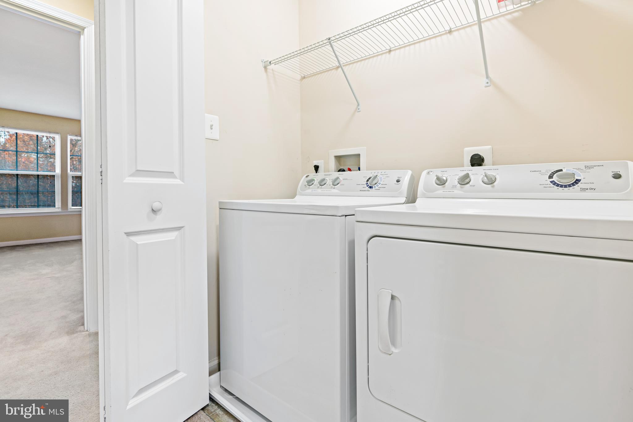 BROOKFIELD - Residential