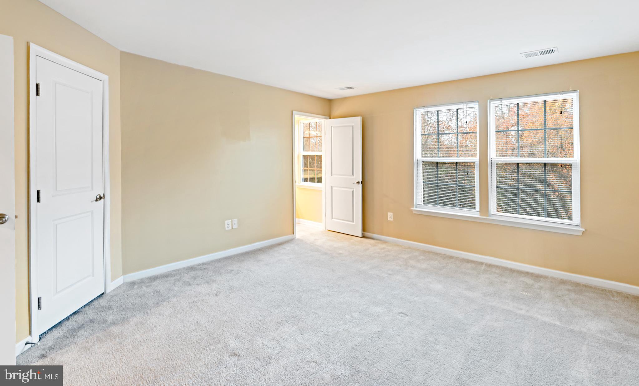 BROOKFIELD - Residential