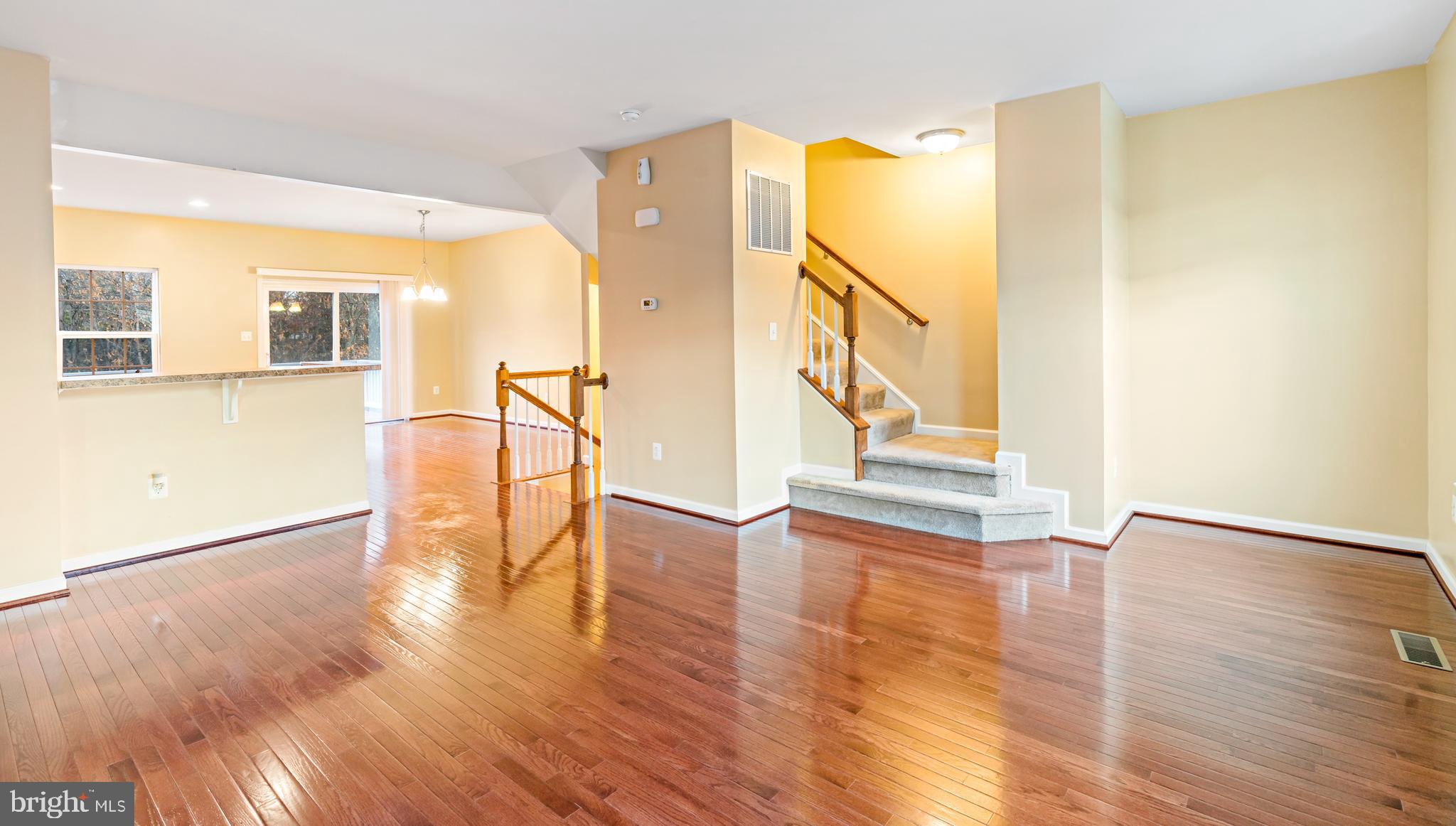 BROOKFIELD - Residential