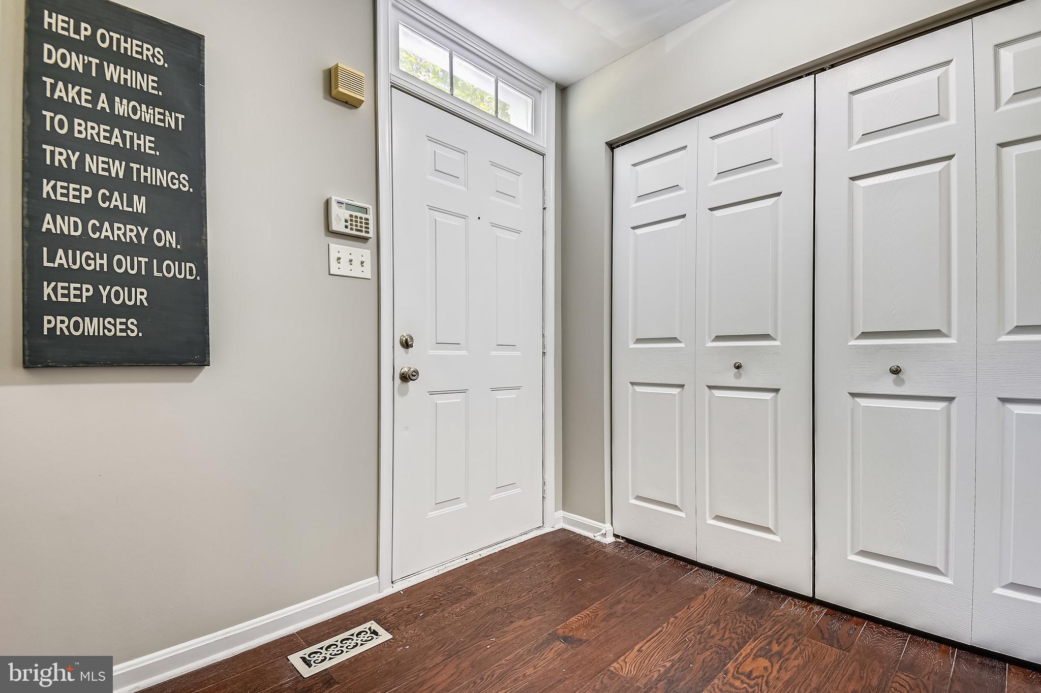 SUBURBIA - Residential