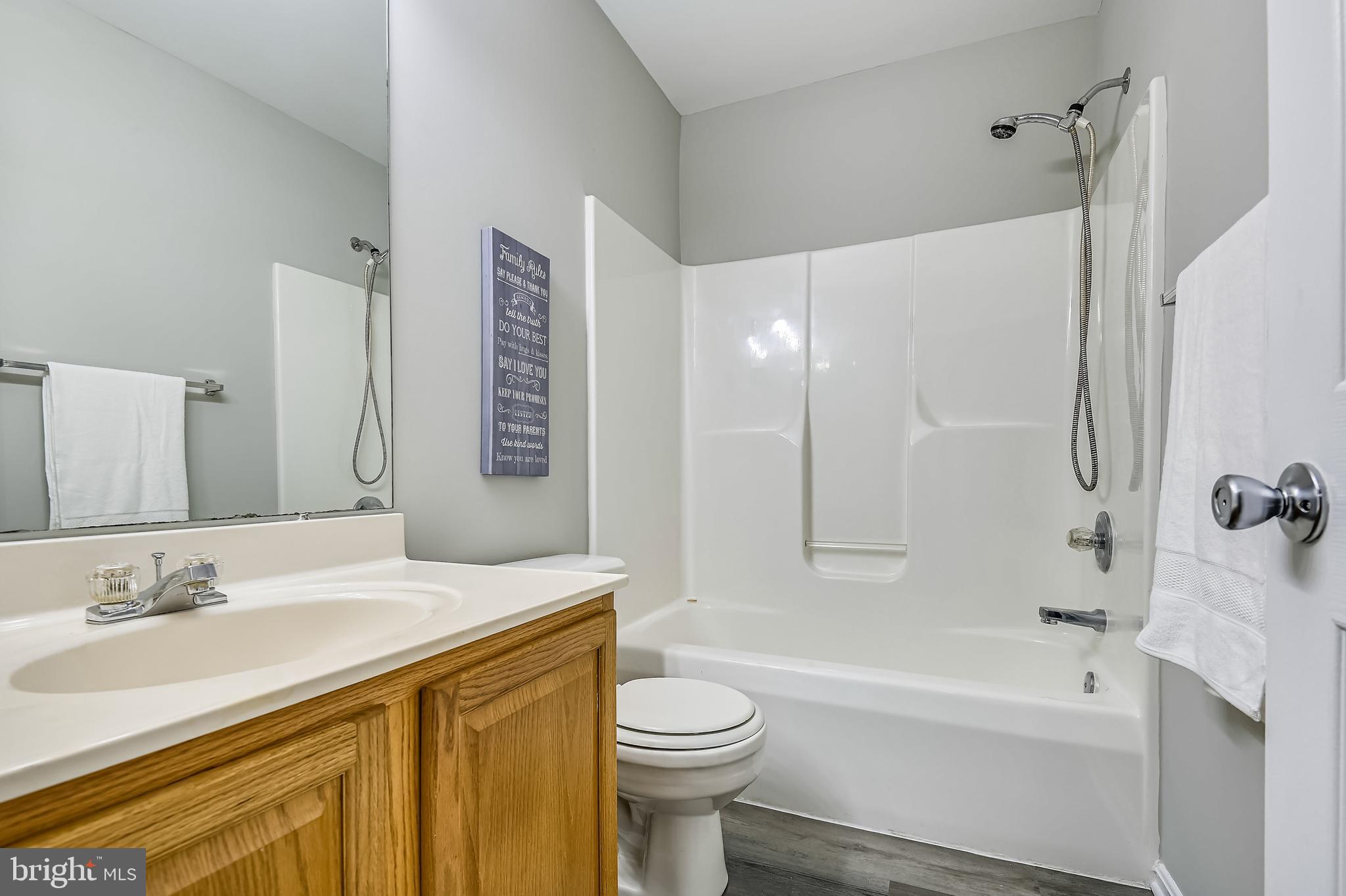 SUBURBIA - Residential