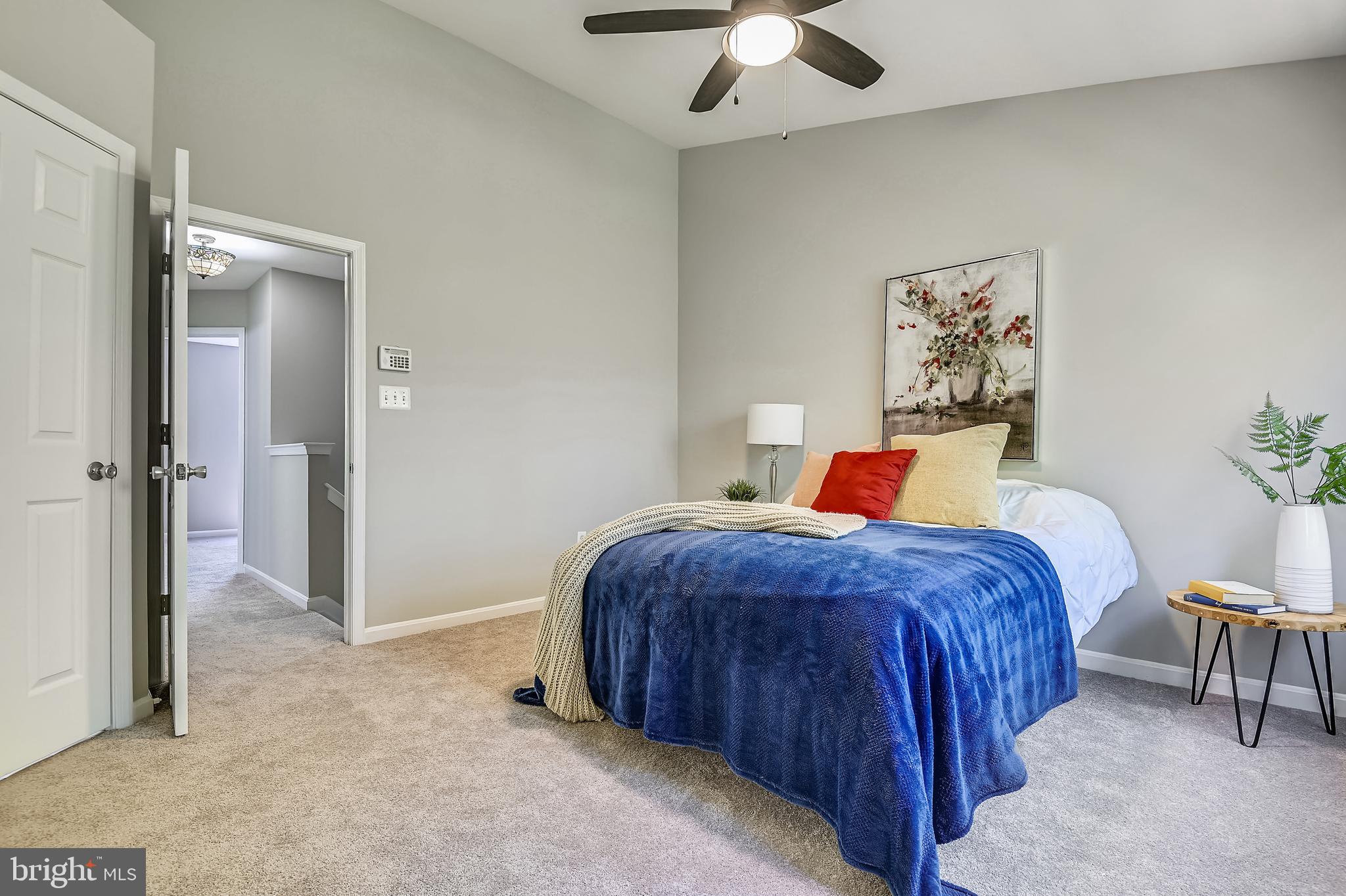 SUBURBIA - Residential