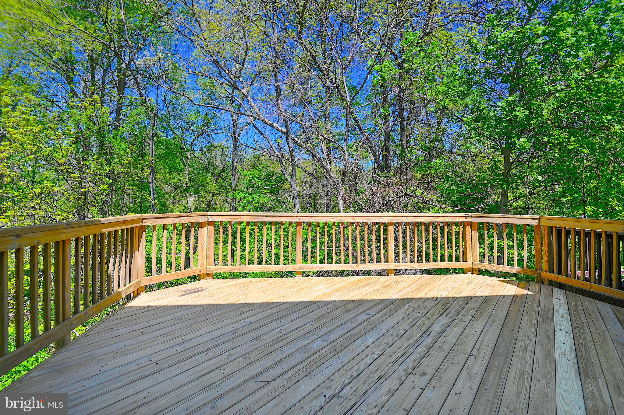 SUBURBIA - Residential