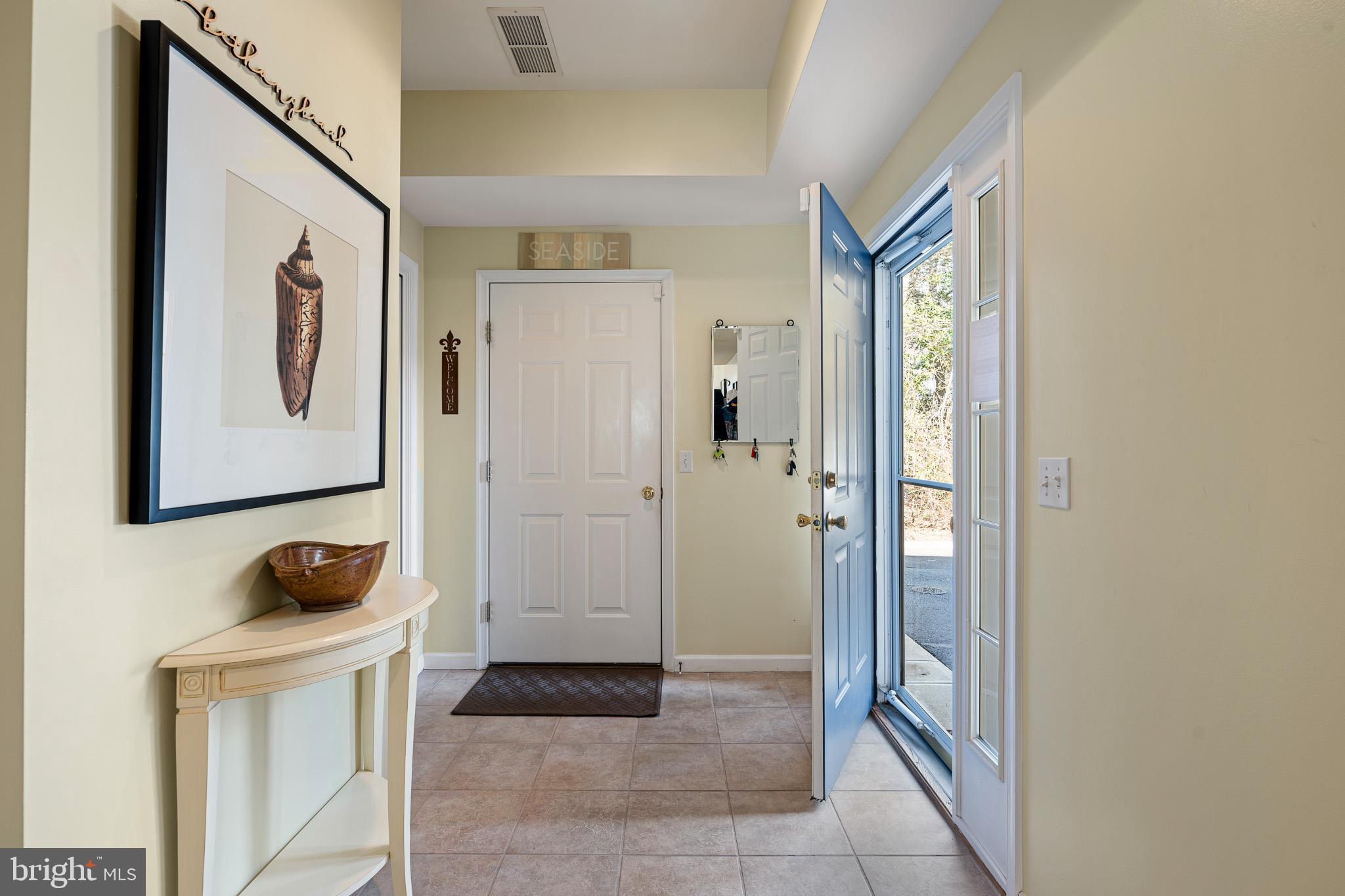 SALT POND - Residential