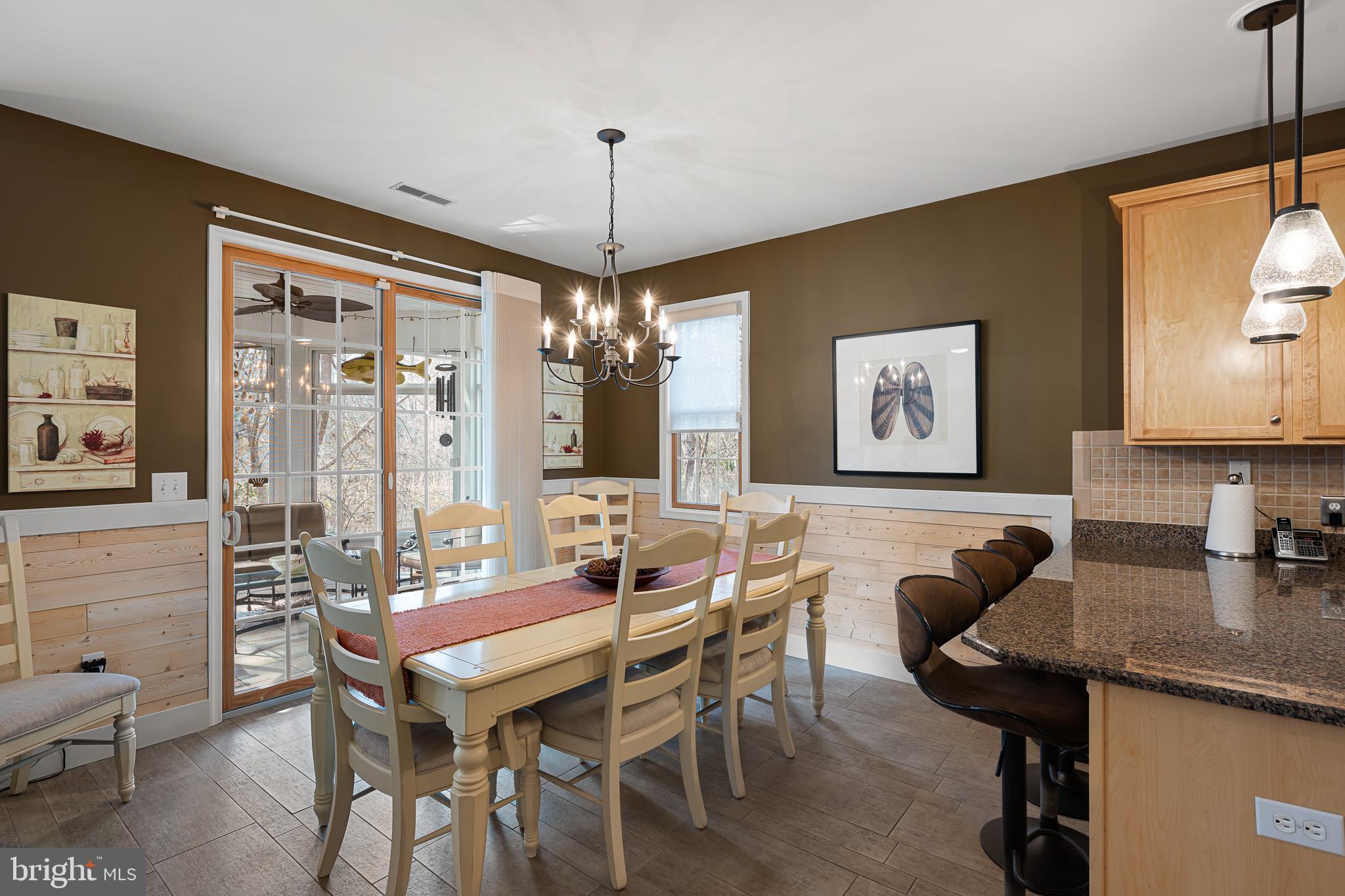 SALT POND - Residential