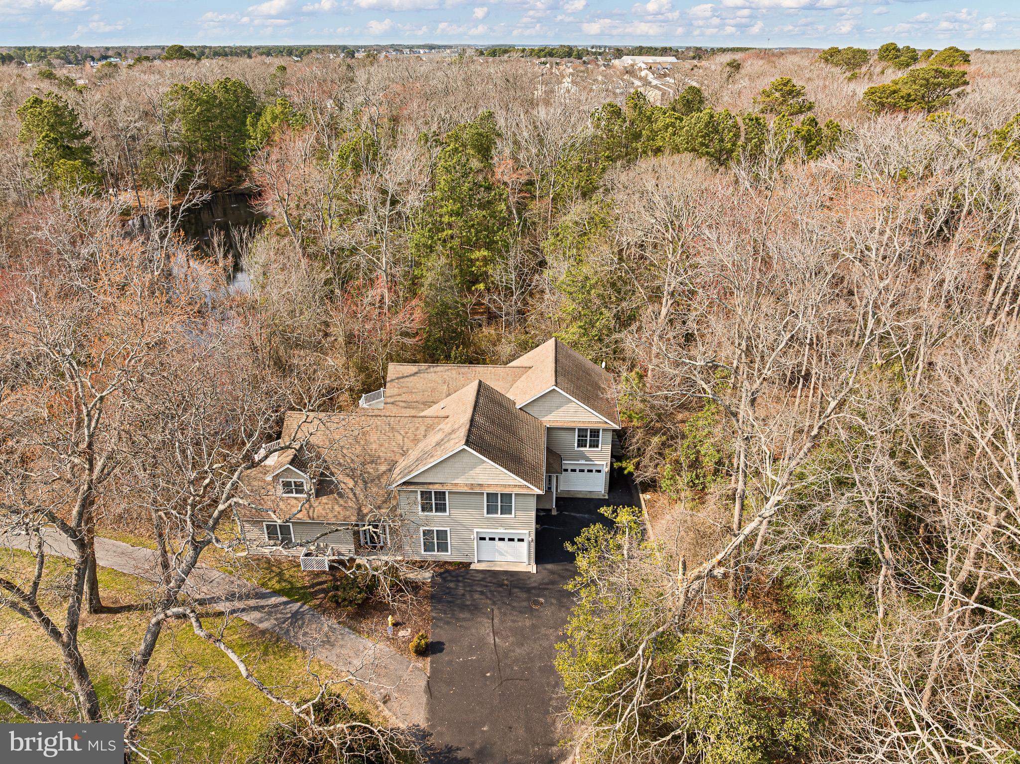 SALT POND - Residential