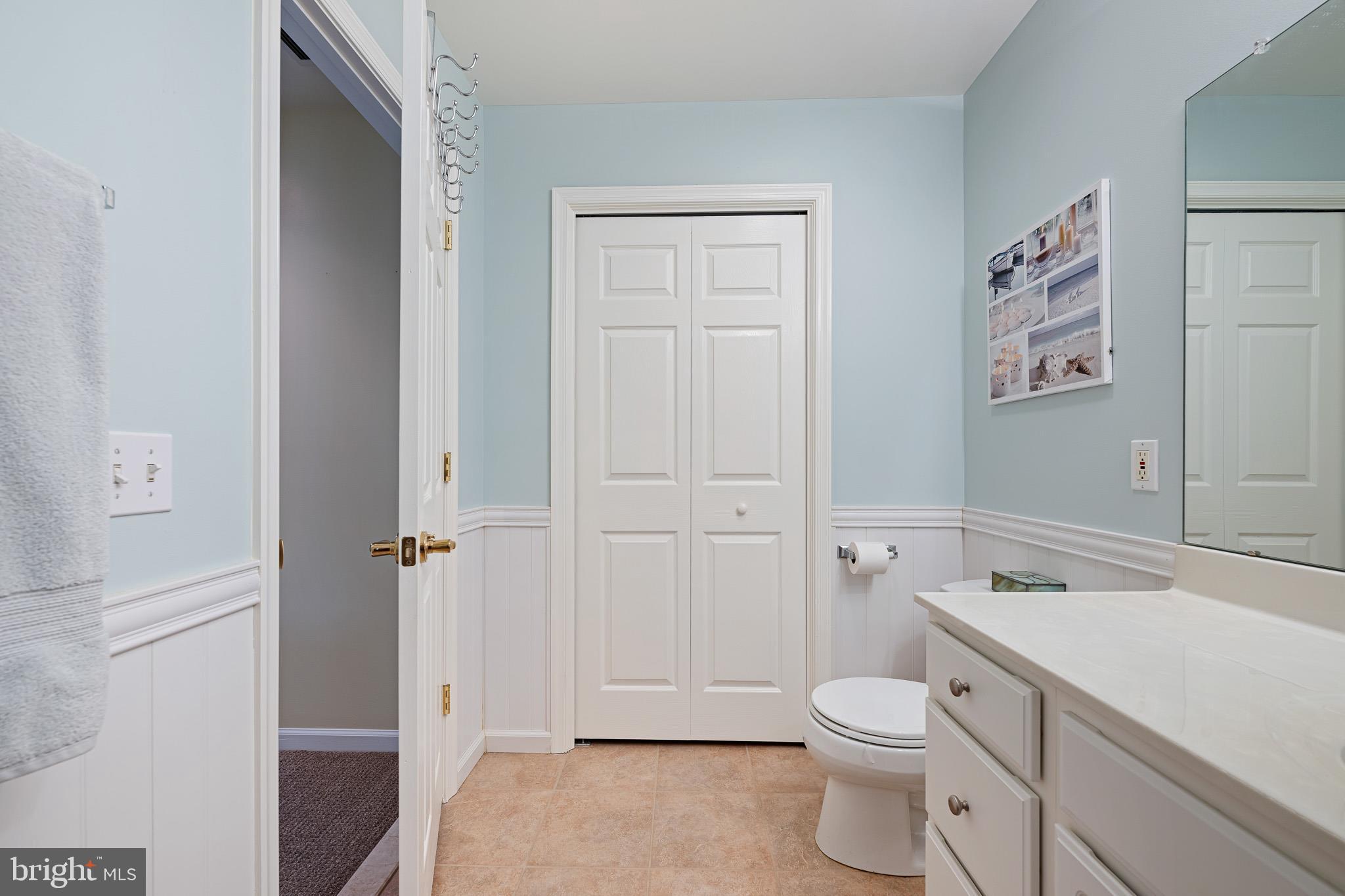 SALT POND - Residential