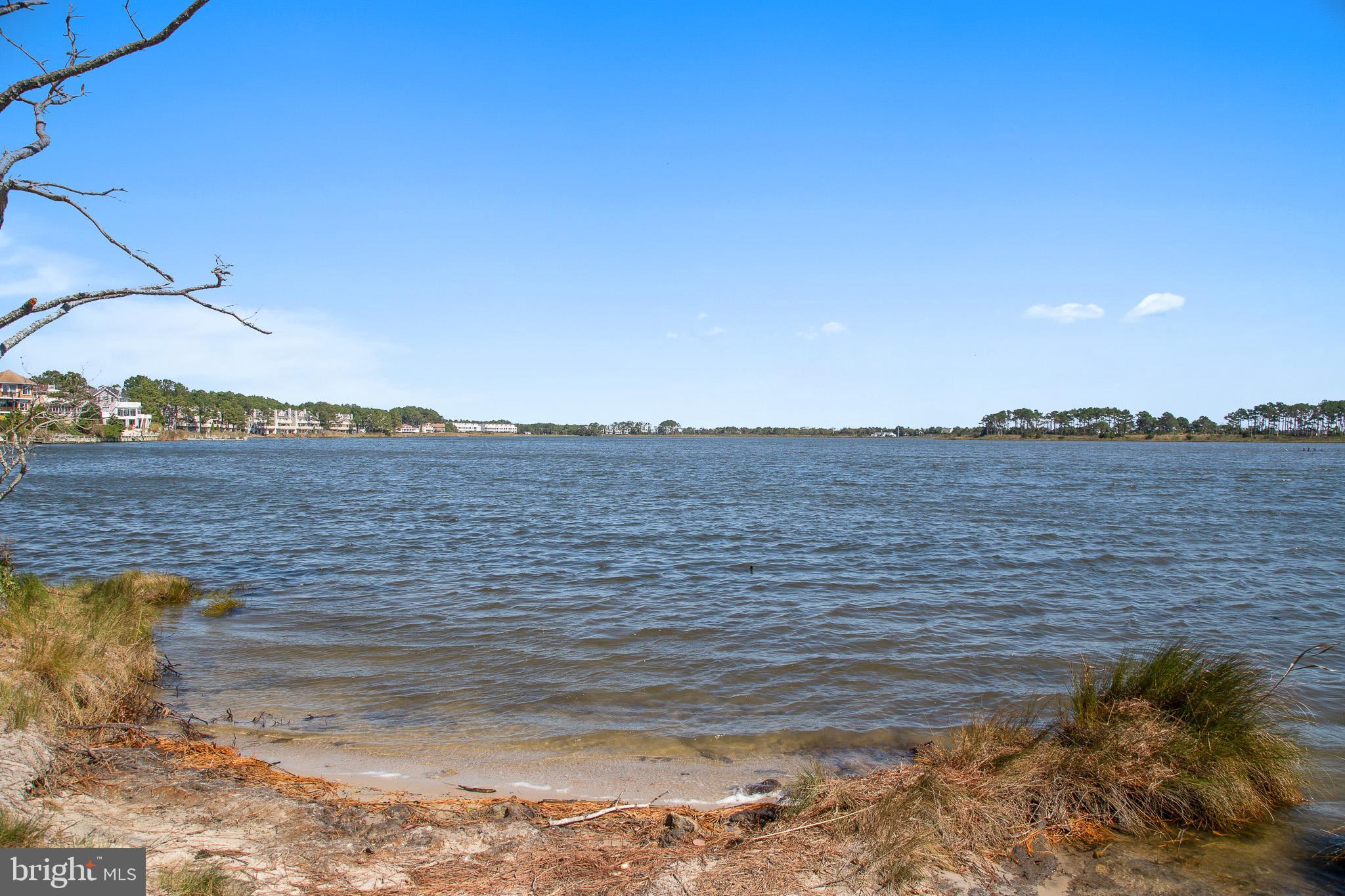 SALT POND - Residential