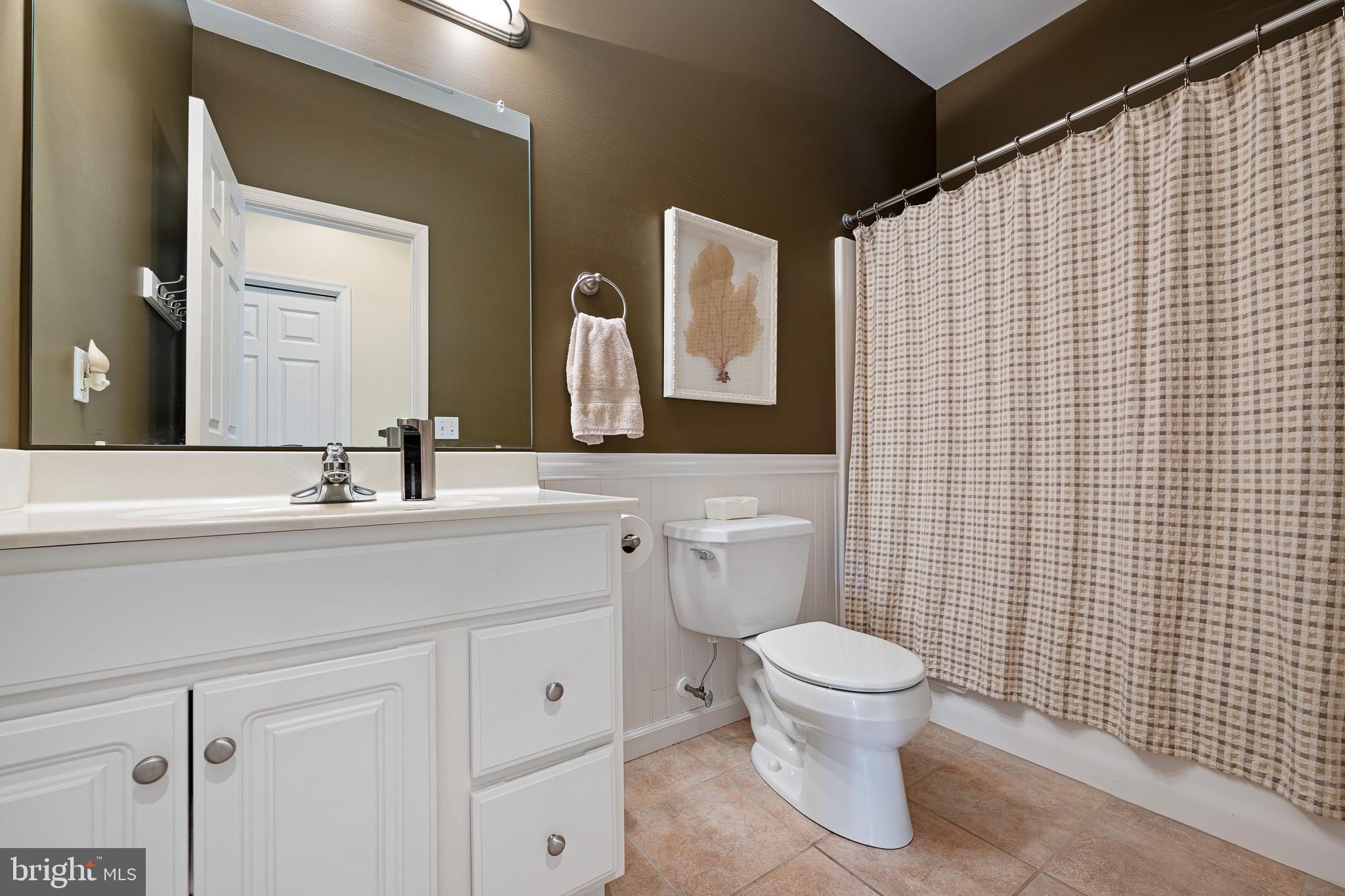 SALT POND - Residential