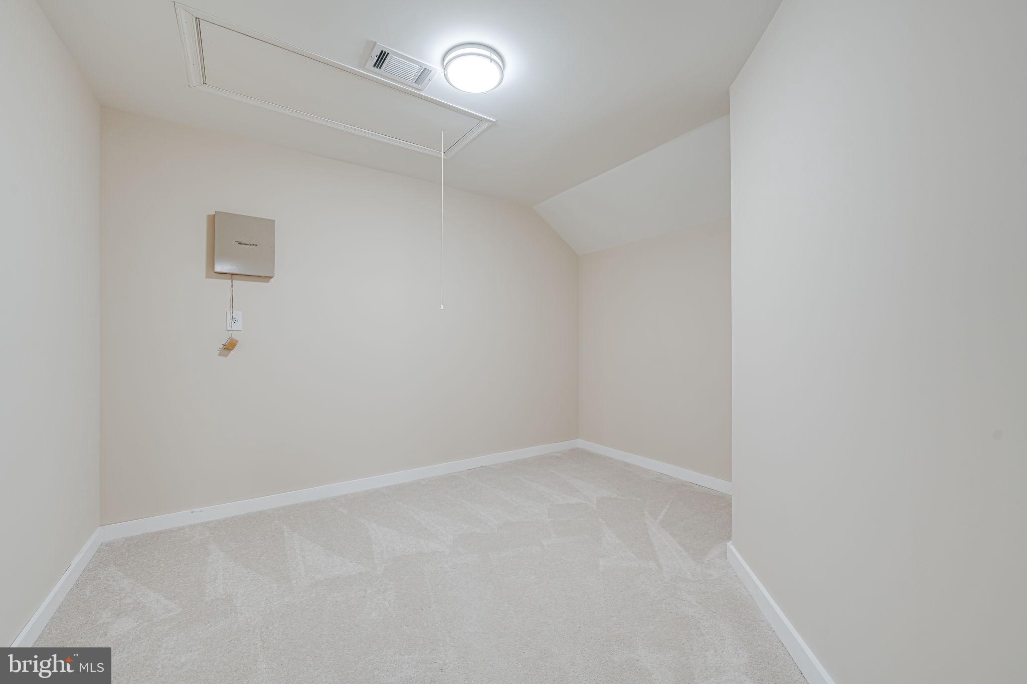 HERITAGE HUNT - Residential