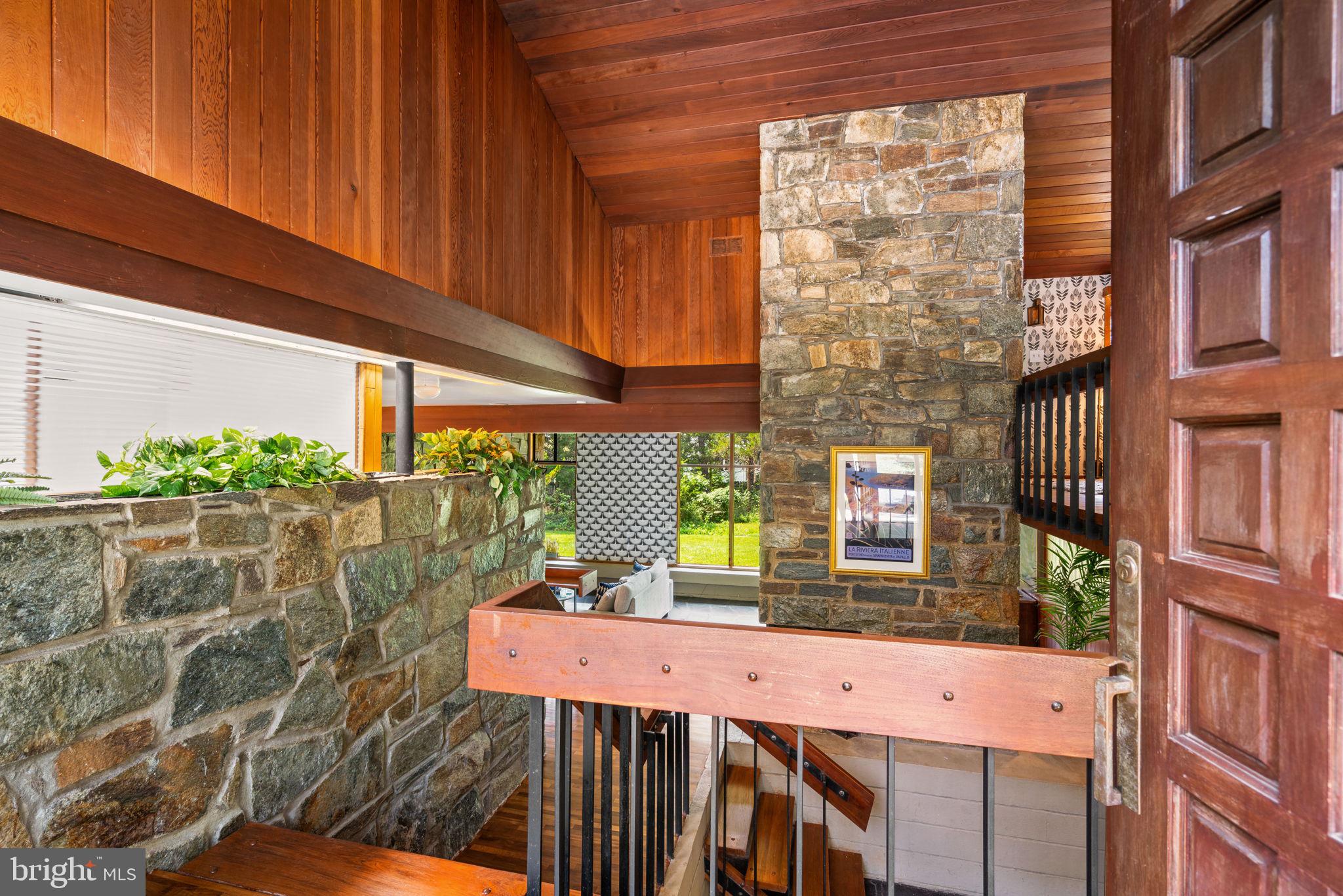 10260 NOLAN DRIVE