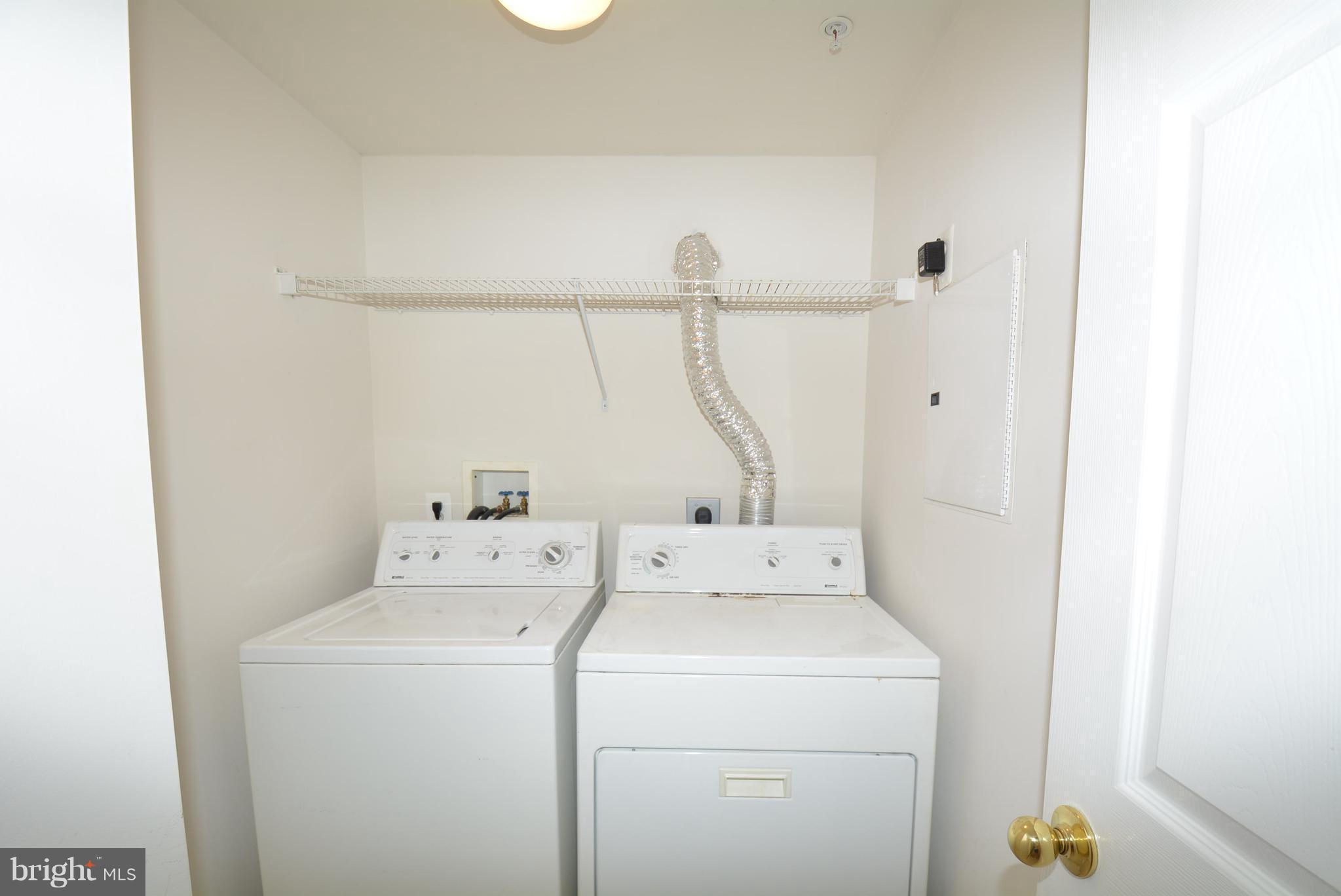 WESTBRIAR PLAZA - Residential Lease