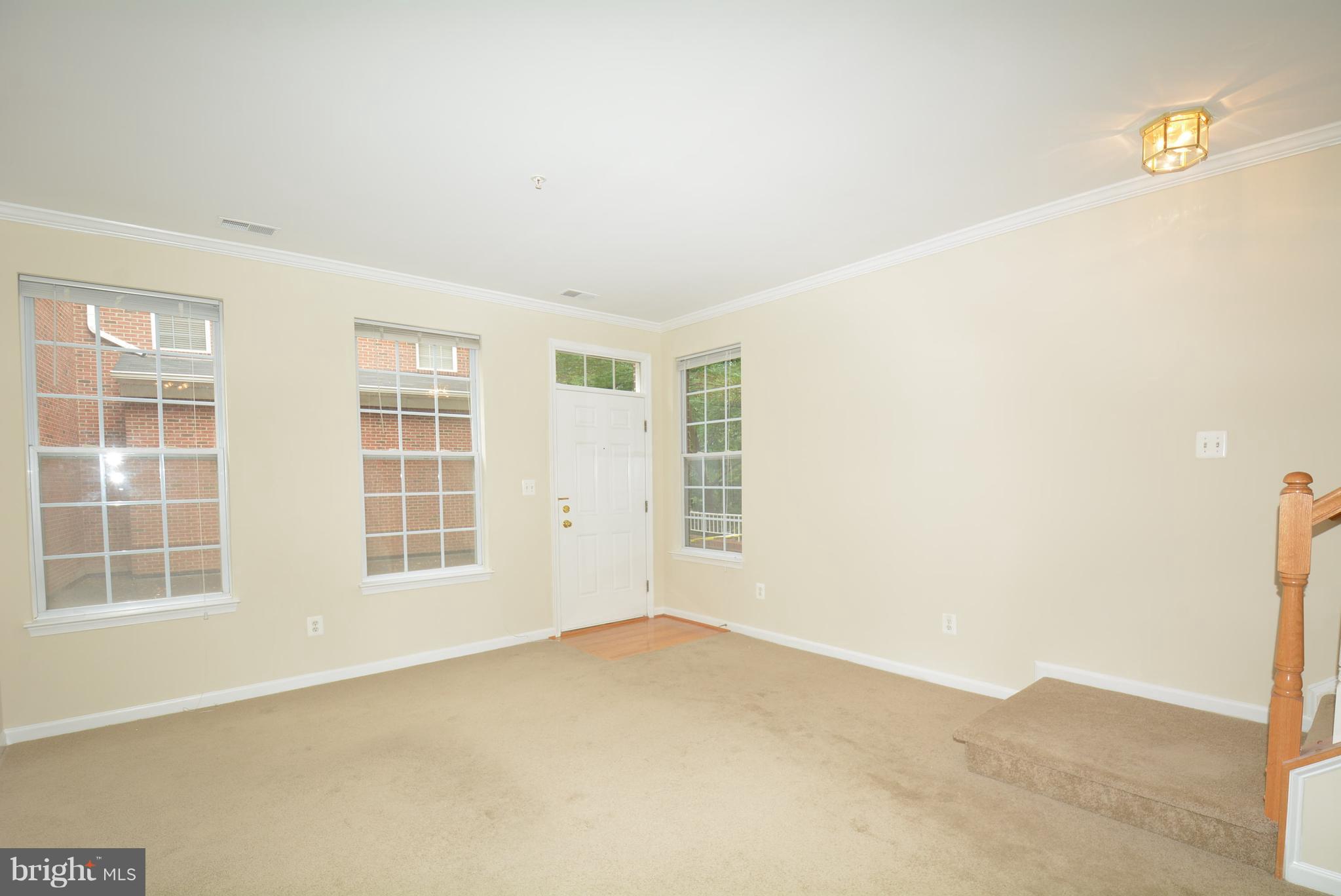 2665 MANHATTAN PLACE 101