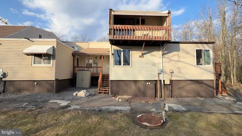 Townhouse For Sale - 13 Princess Drive<br/> ZION GROVE, PA 17985