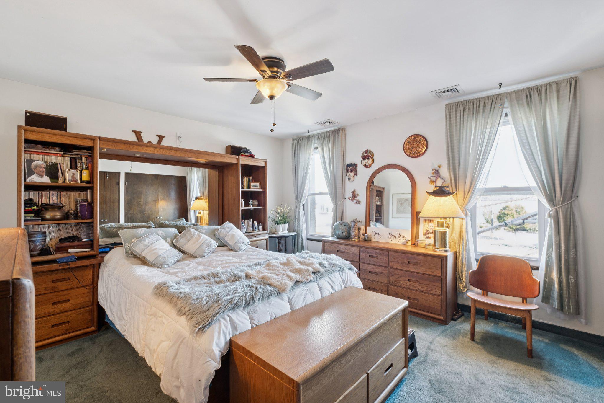 OLD CITY - Residential