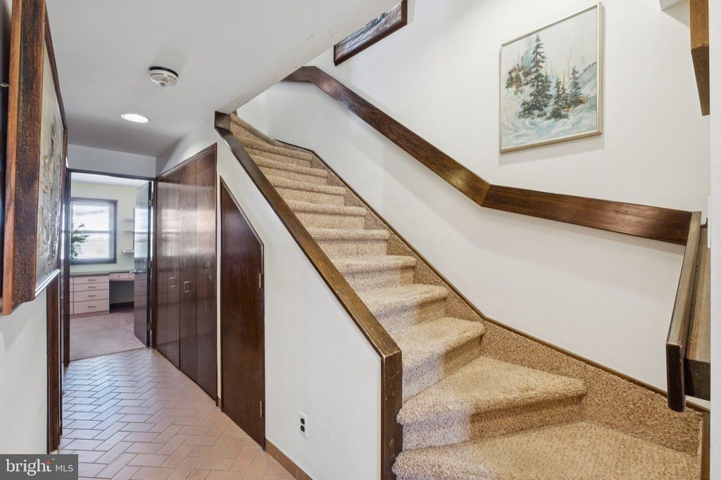 Photo of 315 - 17 N Front Street #315, PHILADELPHIA, PA 19106 (MLS # PAPH2546758)