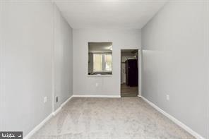 ALBEMARLE SQUARE - Residential