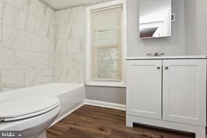 ALBEMARLE SQUARE - Residential