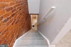 ALBEMARLE SQUARE - Residential