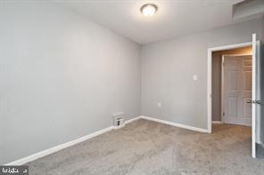 ALBEMARLE SQUARE - Residential