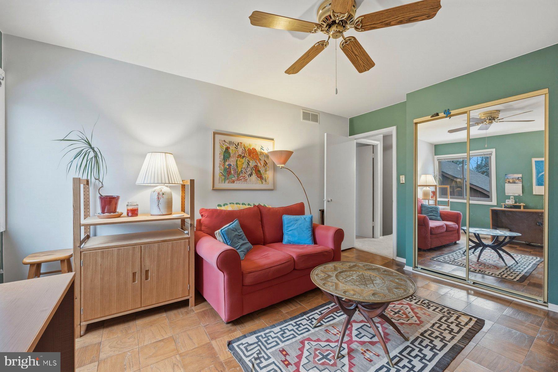 THUNDER HILL - Residential