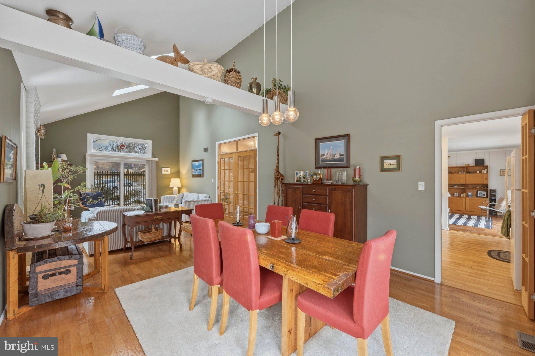 THUNDER HILL - Residential