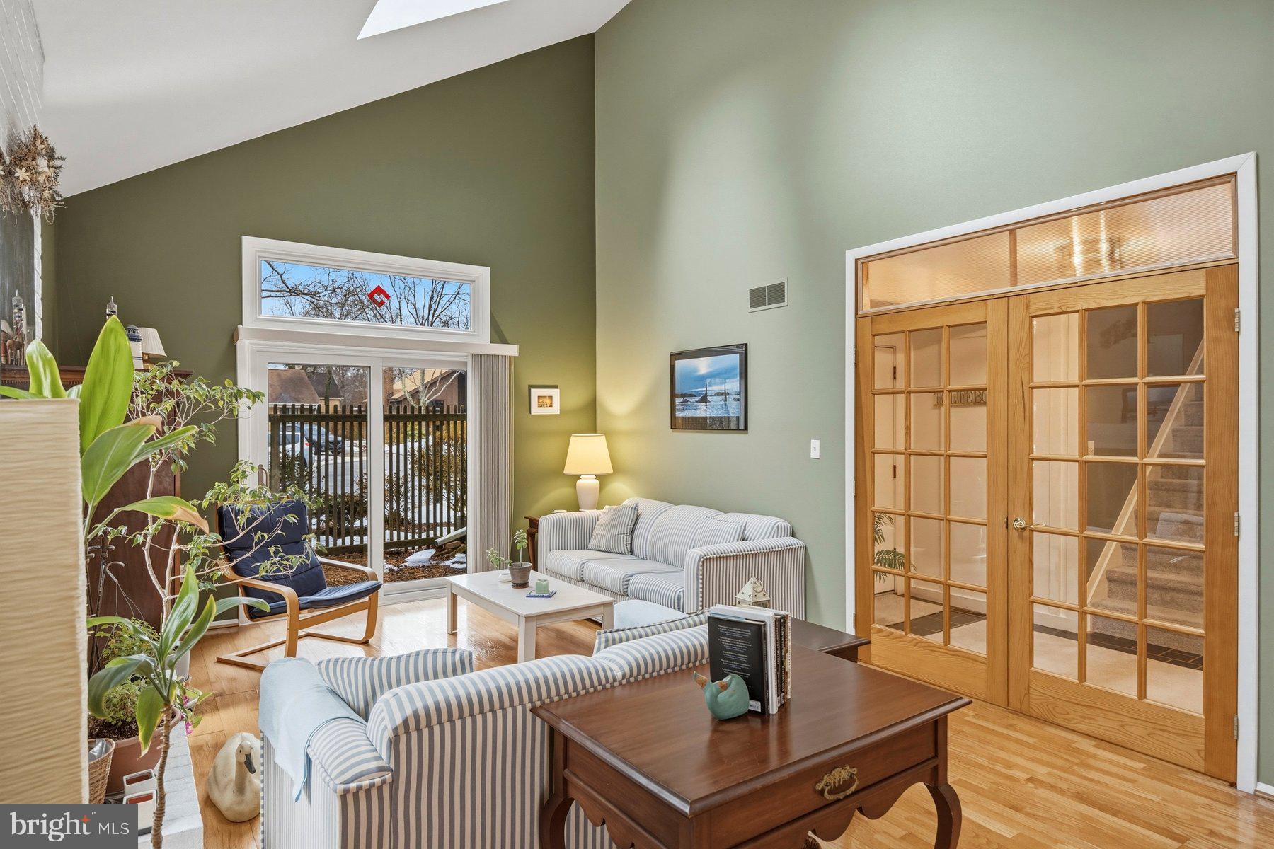 THUNDER HILL - Residential