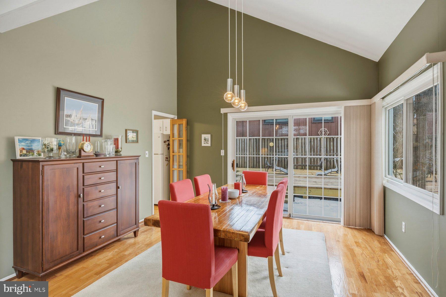 THUNDER HILL - Residential