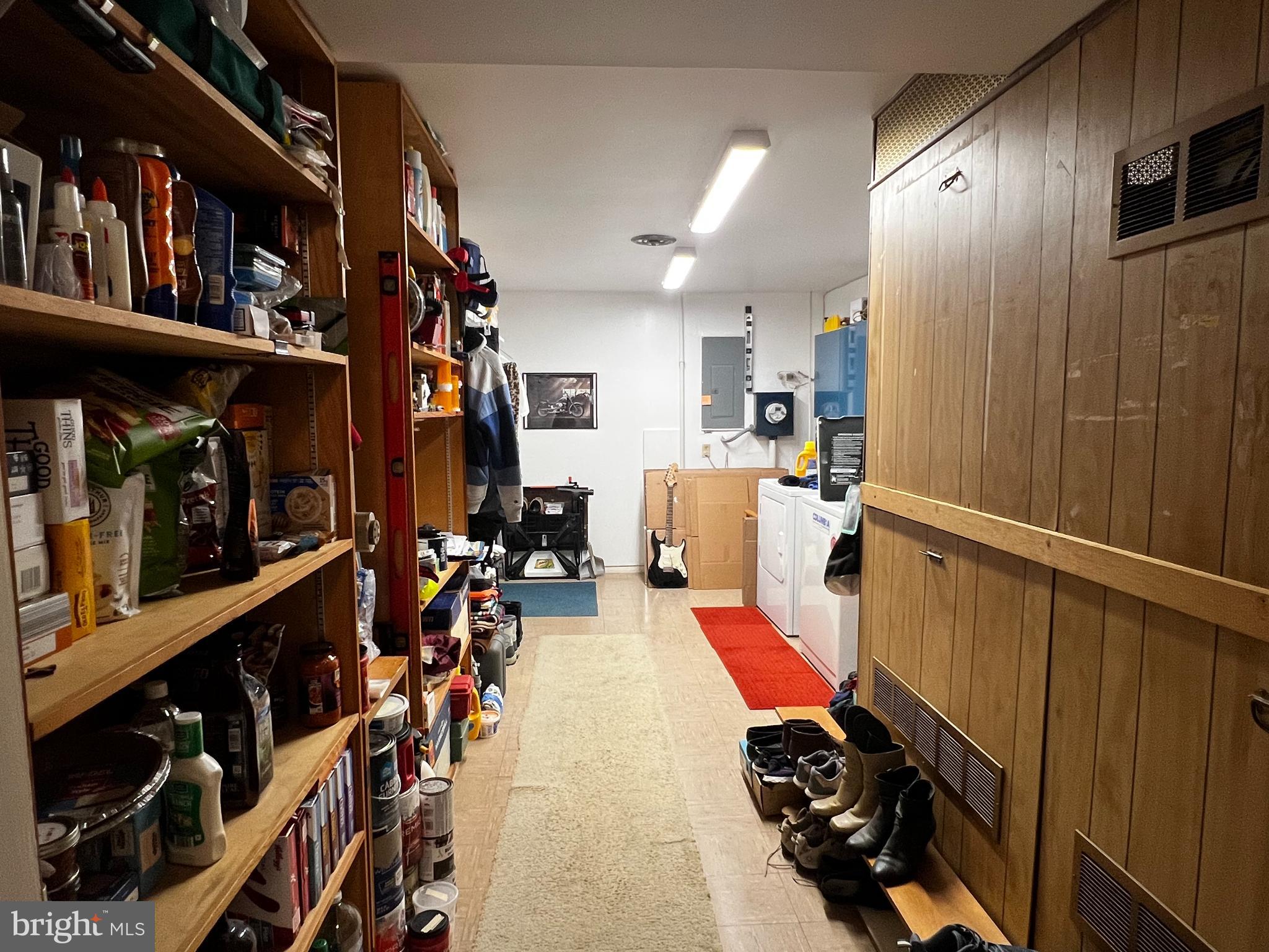 THUNDER HILL - Residential