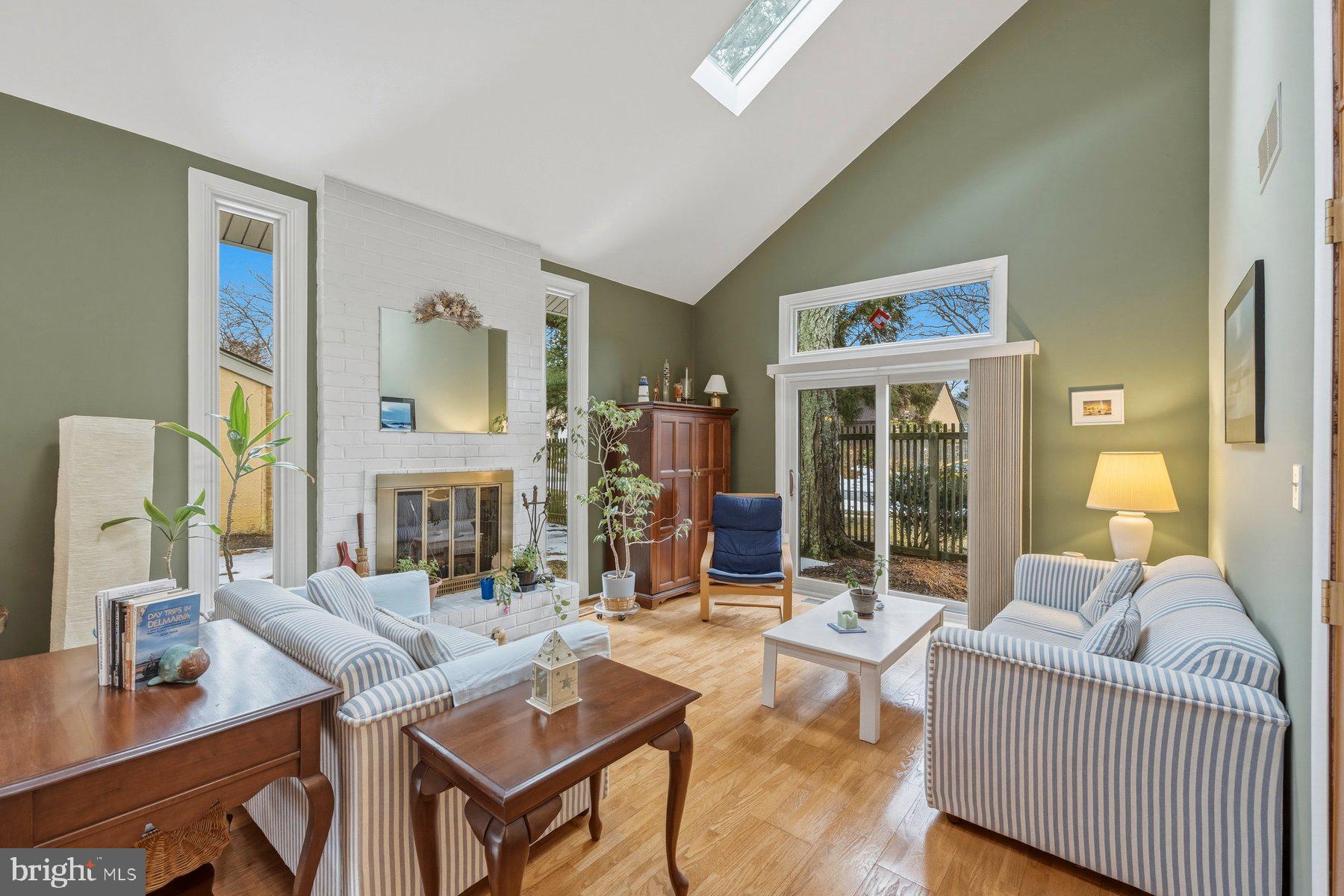 THUNDER HILL - Residential