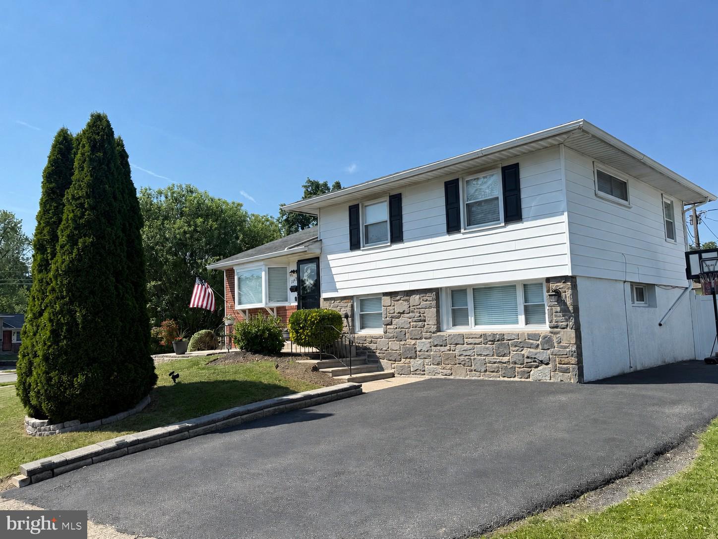 1123 WYNNBROOK ROAD