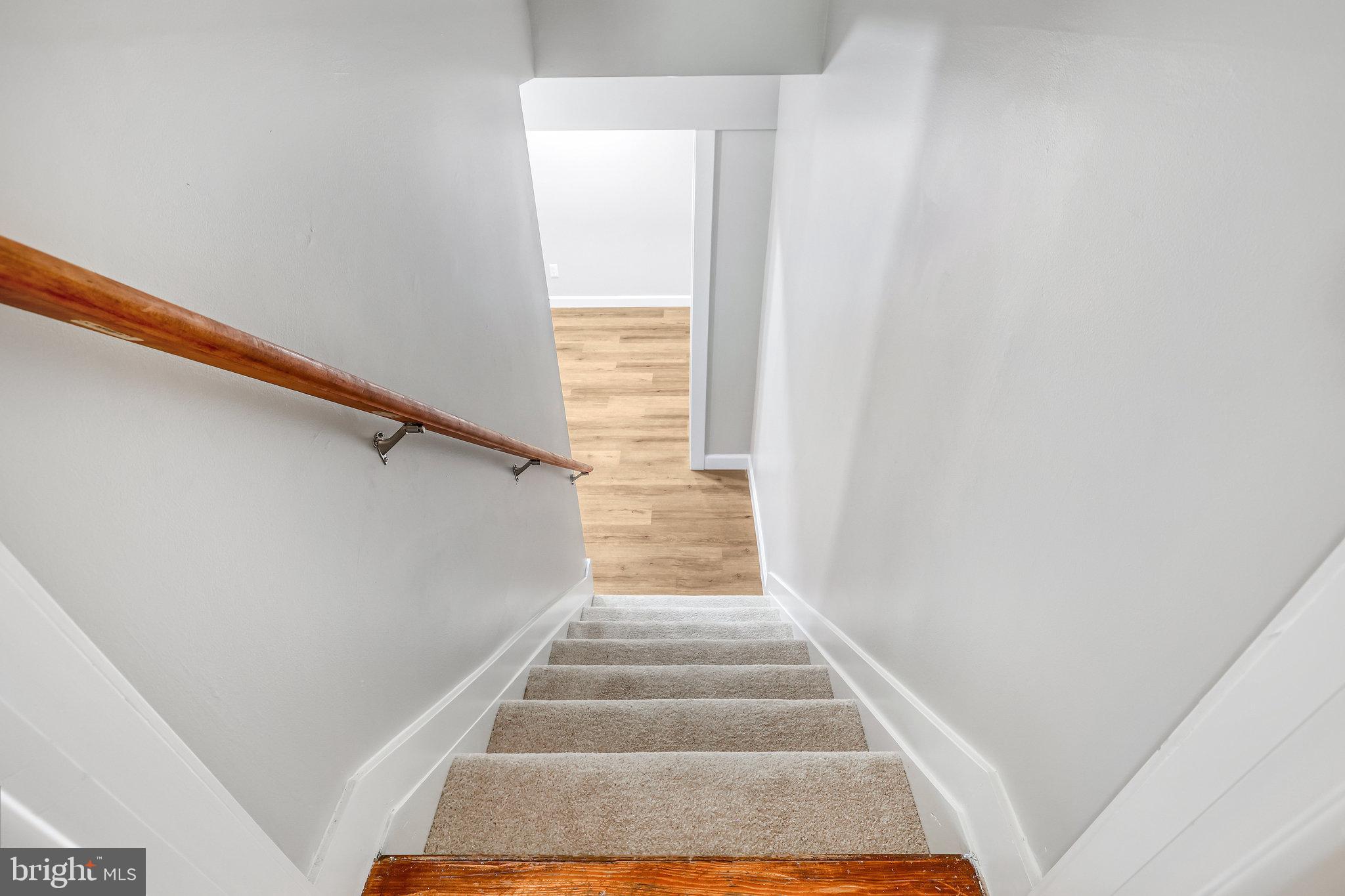 LAKE BRADDOCK - Residential Lease