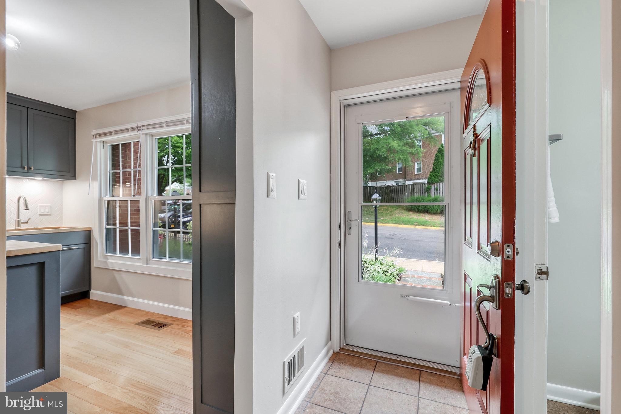 LAKE BRADDOCK - Residential Lease