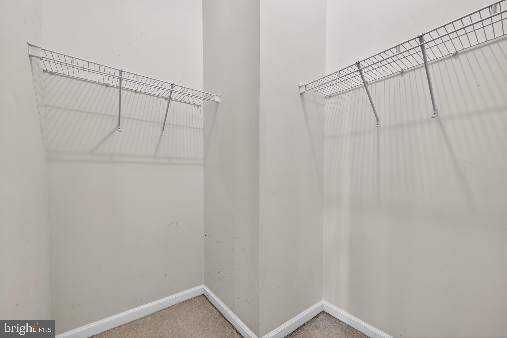 SOMERSET - Residential Lease