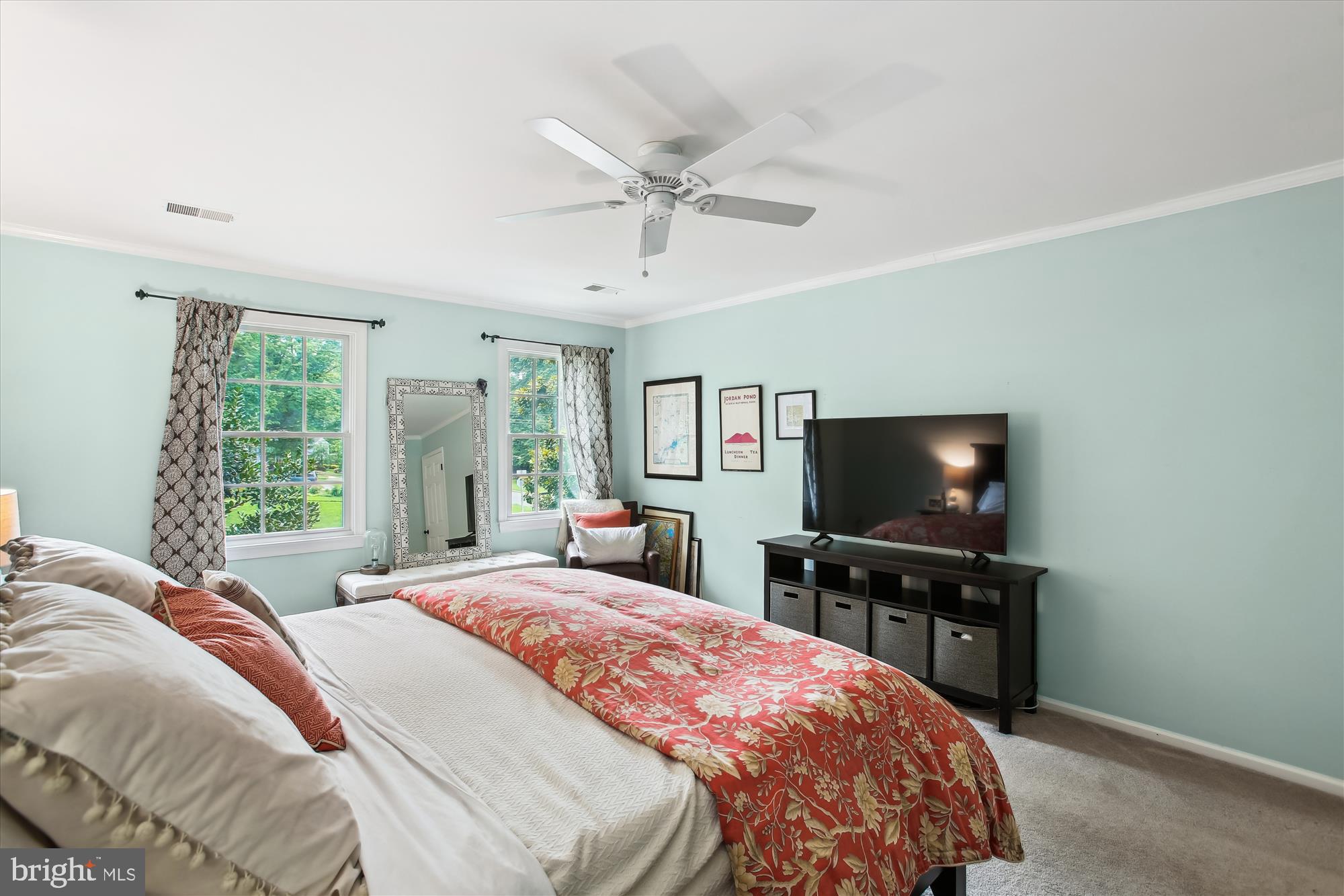 RIVERSIDE - Residential Lease