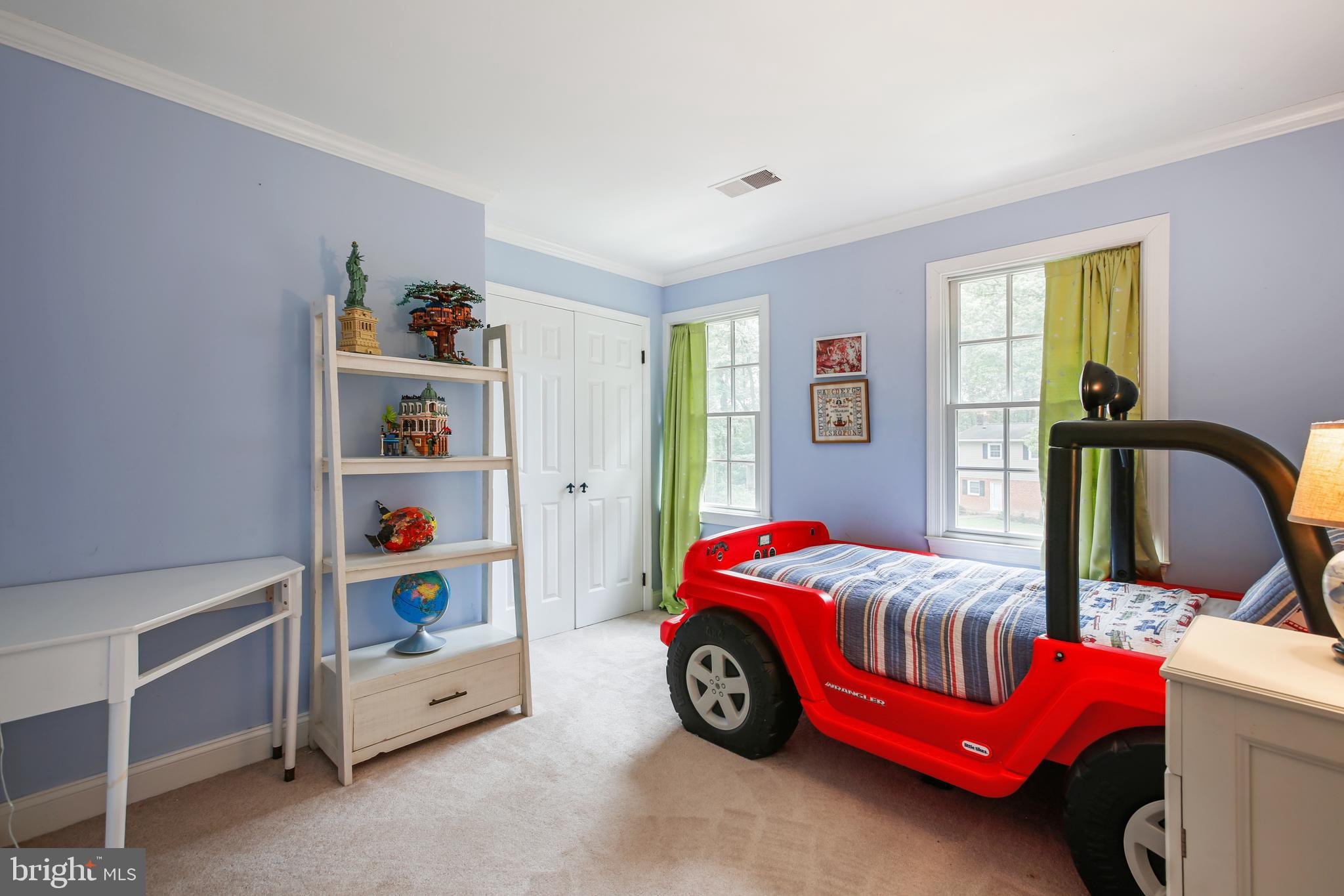 RIVERSIDE - Residential Lease