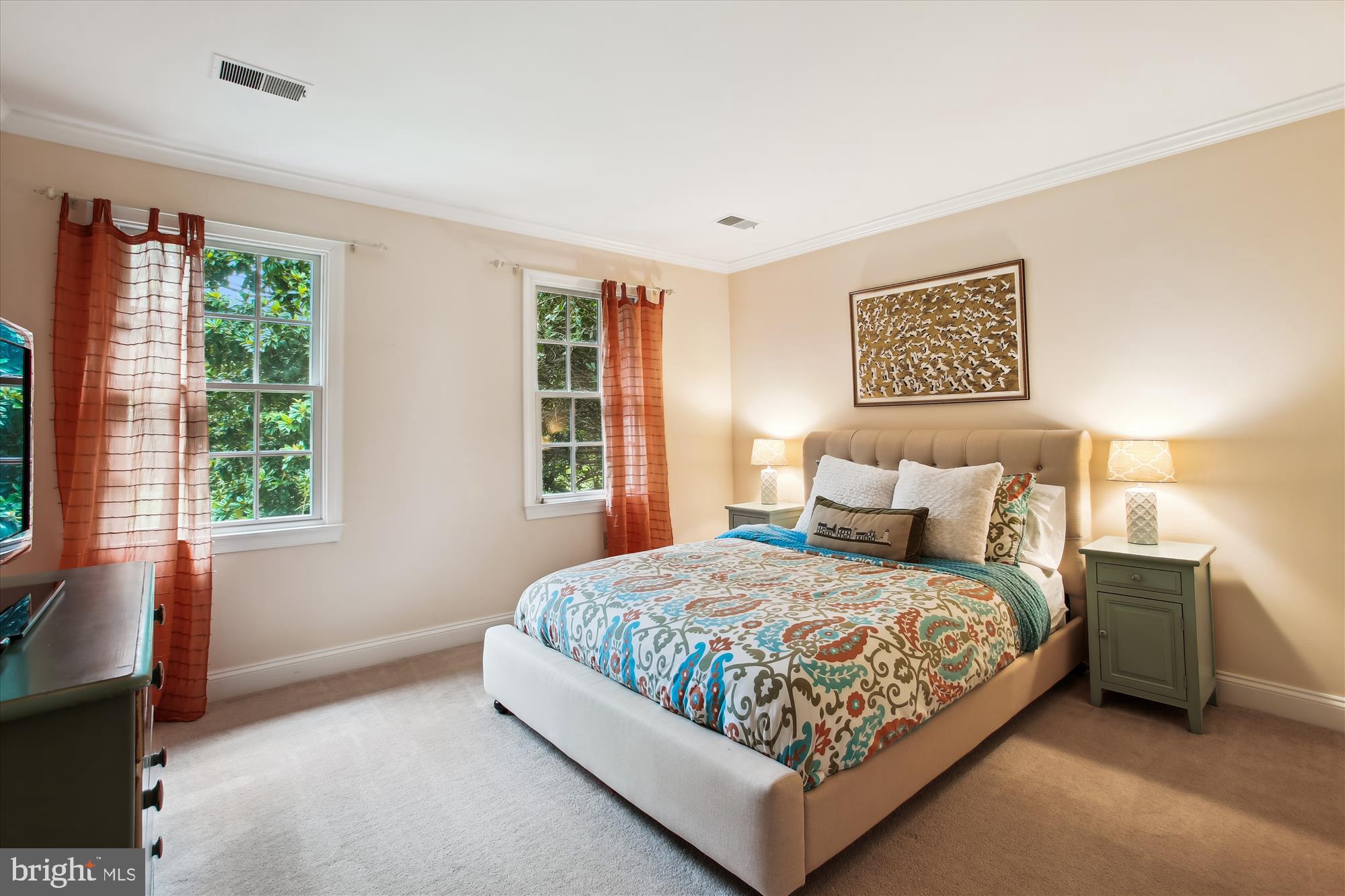 RIVERSIDE - Residential Lease