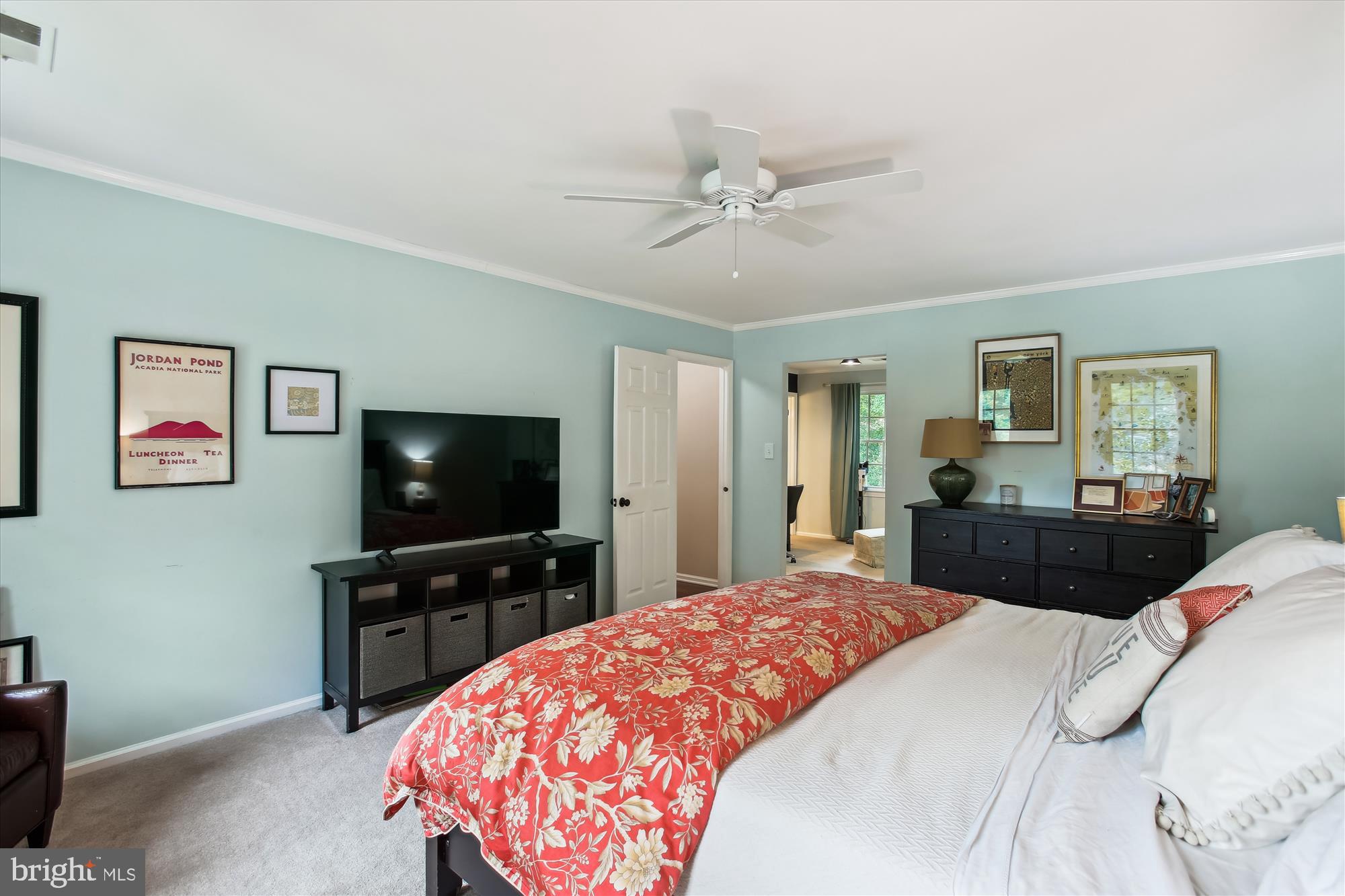 RIVERSIDE - Residential Lease