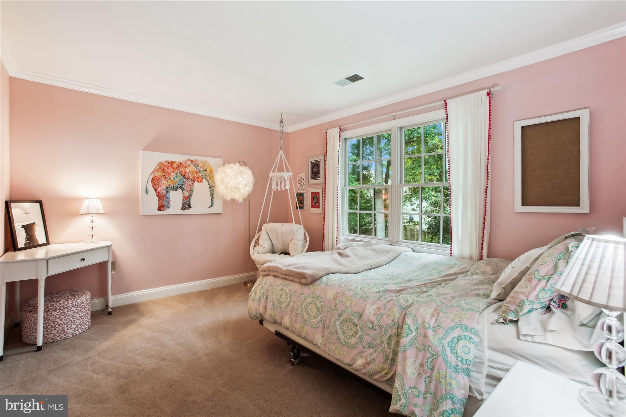 RIVERSIDE - Residential Lease