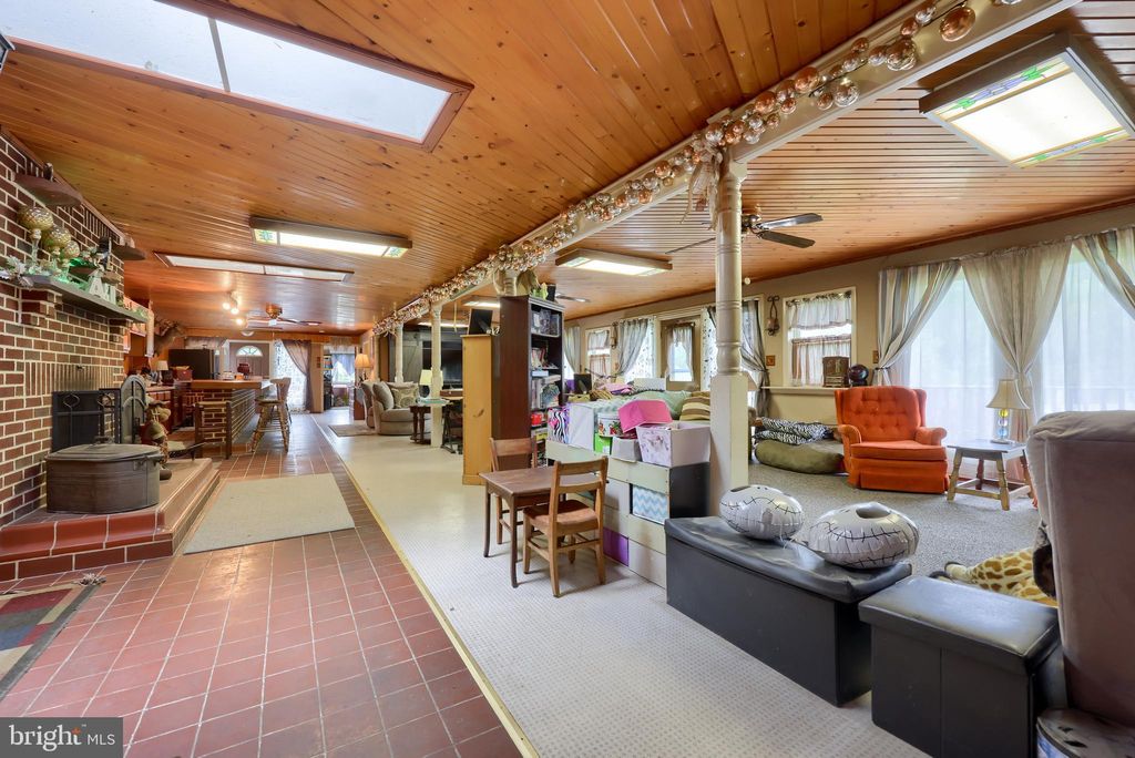 Photo of 367 BRIDGE VALLEY RD, PEQUEA, PA 17565 (MLS # PALA2034412)