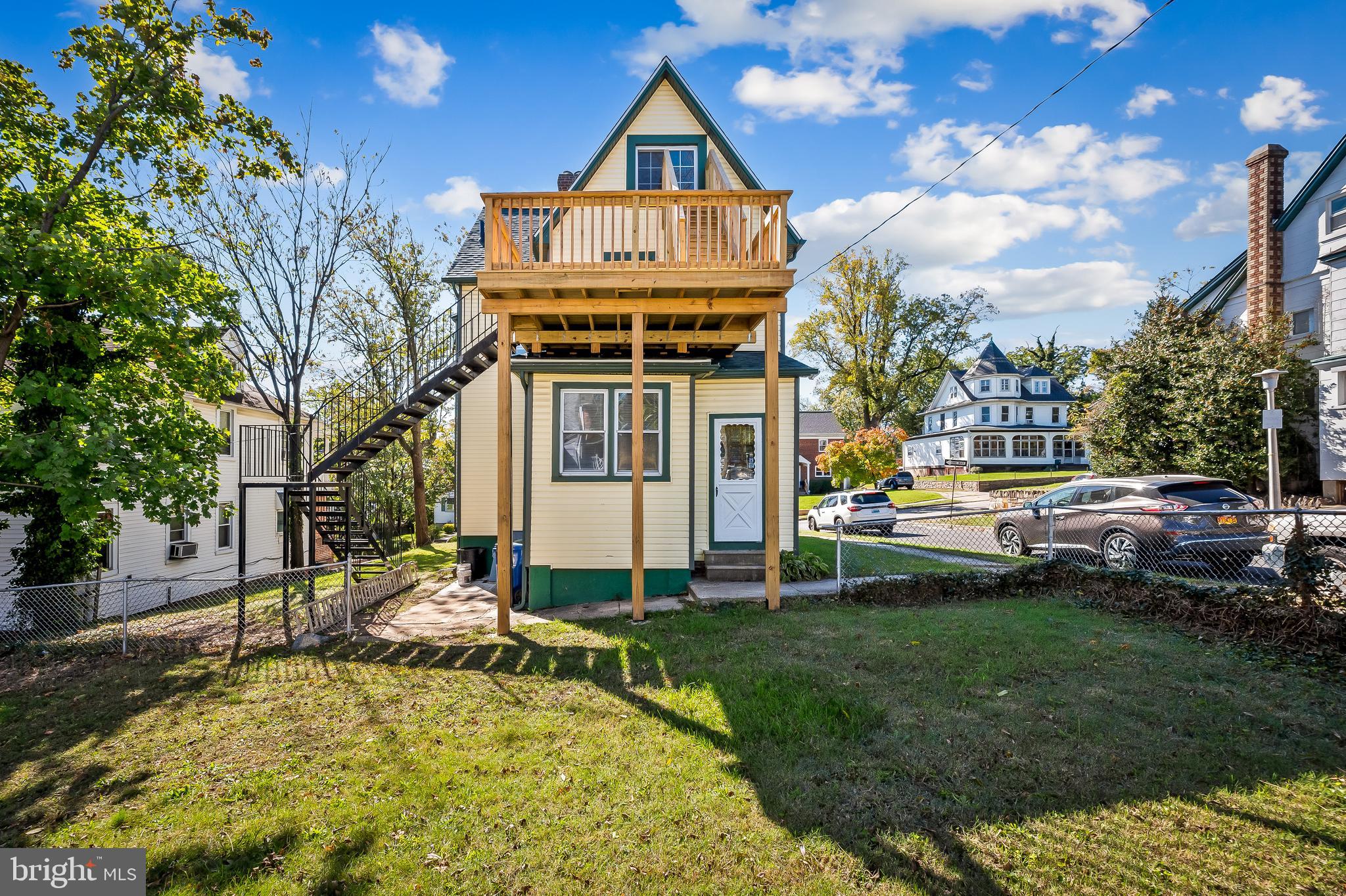 HAMILTON HEIGHTS - Residential Income