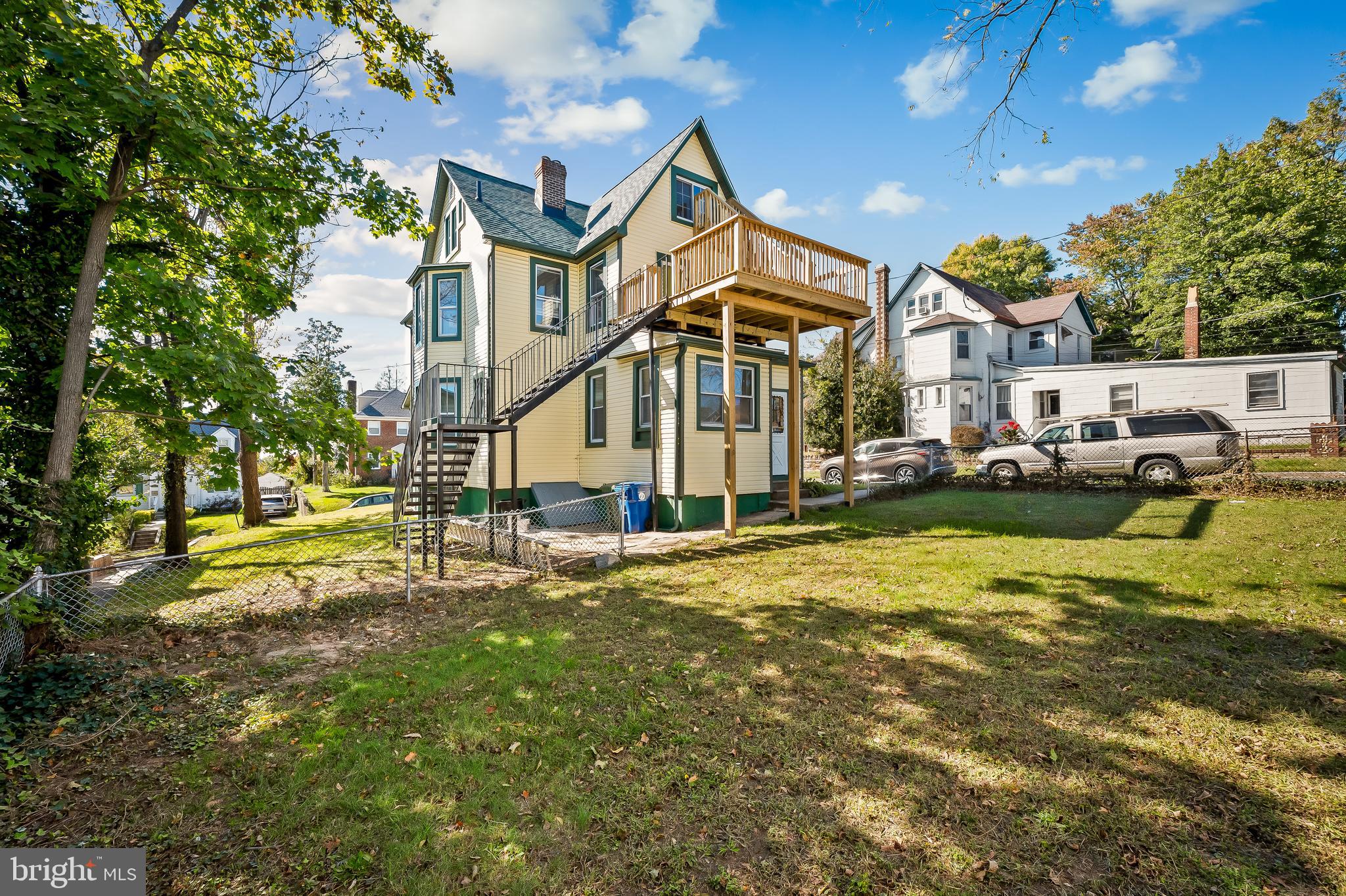 HAMILTON HEIGHTS - Residential Income